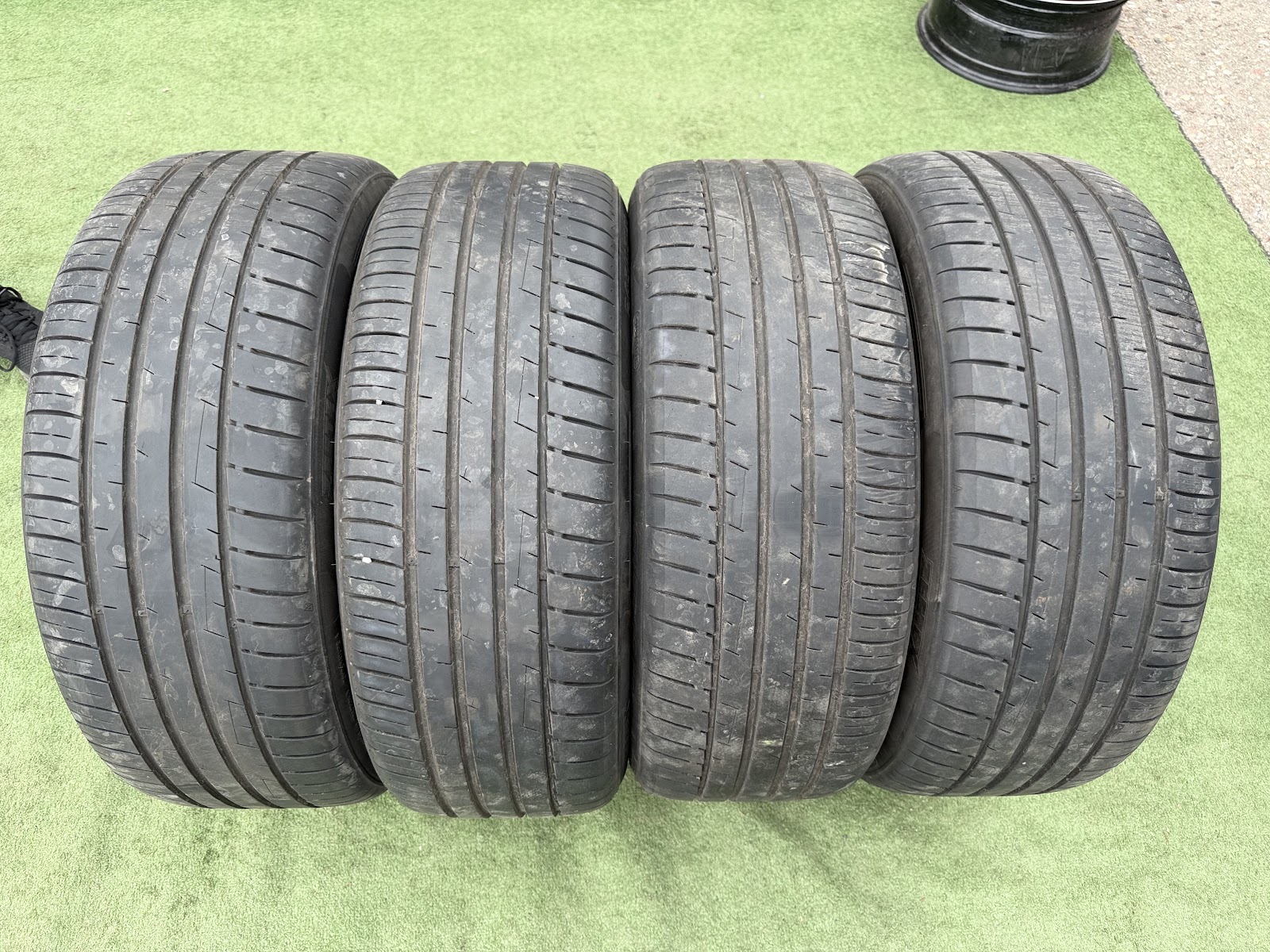 Zeetex 245/45 R20
