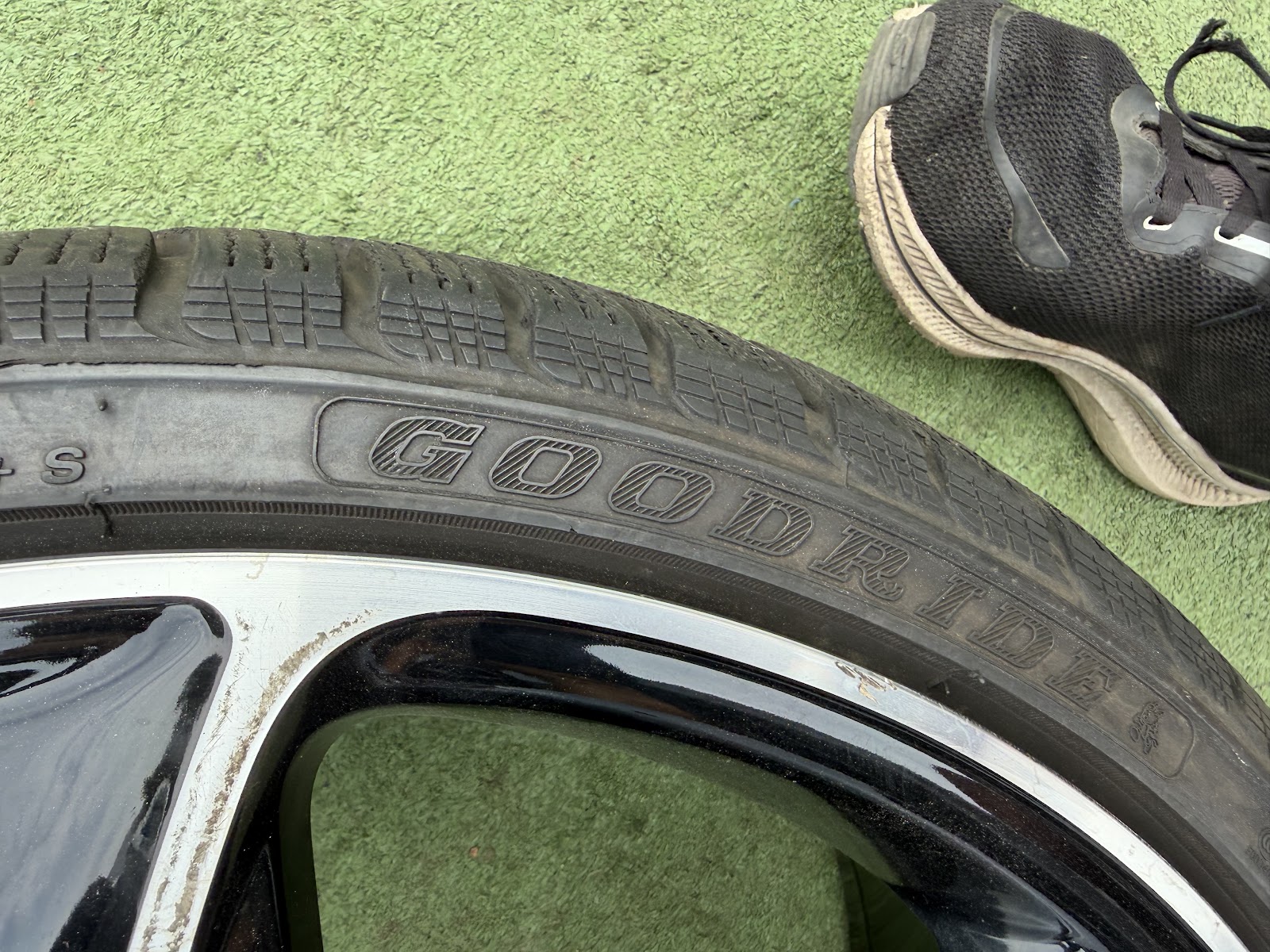 Goodride 245/30 R20 - Image 7