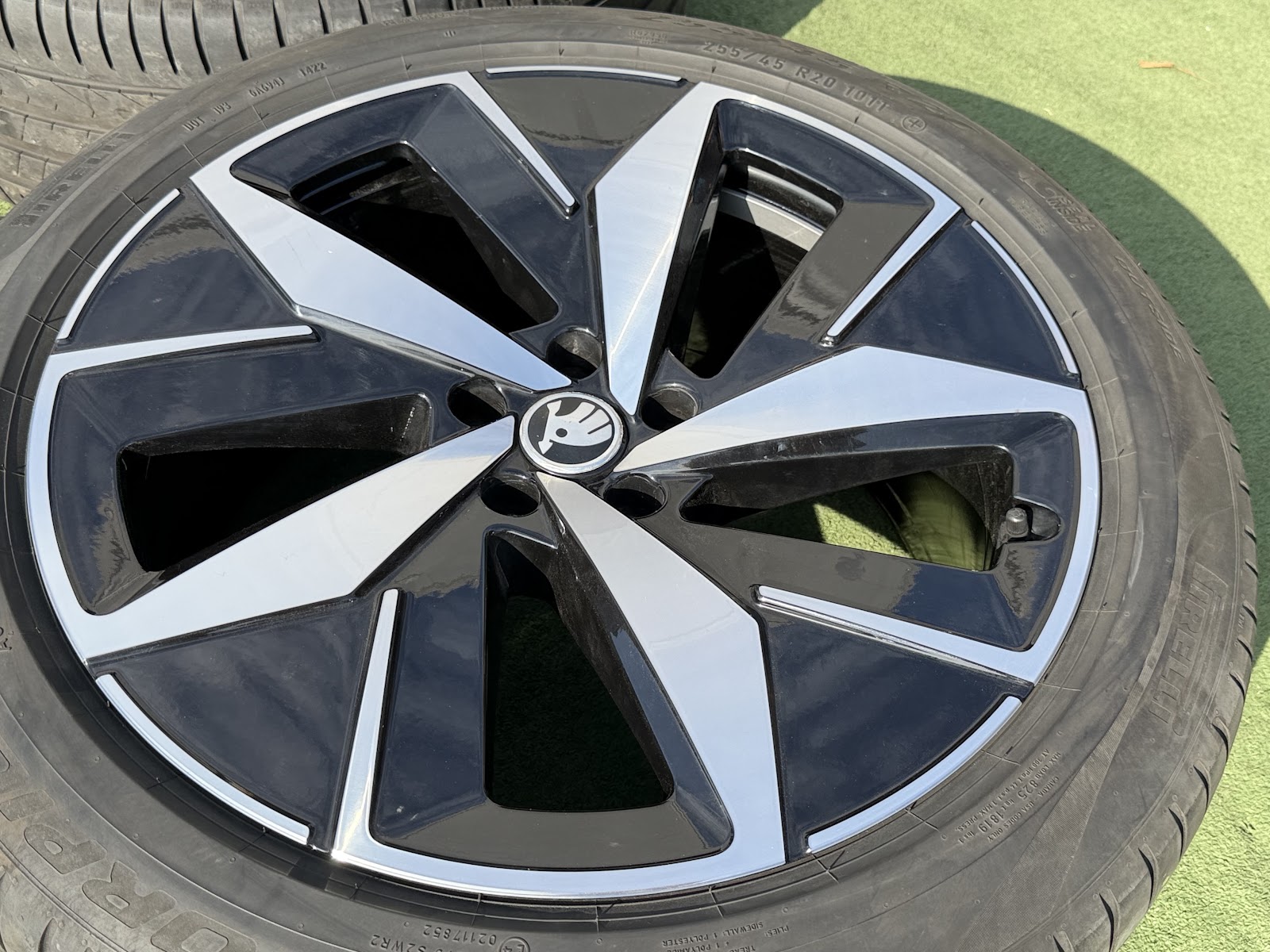 Skoda ENYAQ, 9J ET42 IR 8J ET45 - Image 3