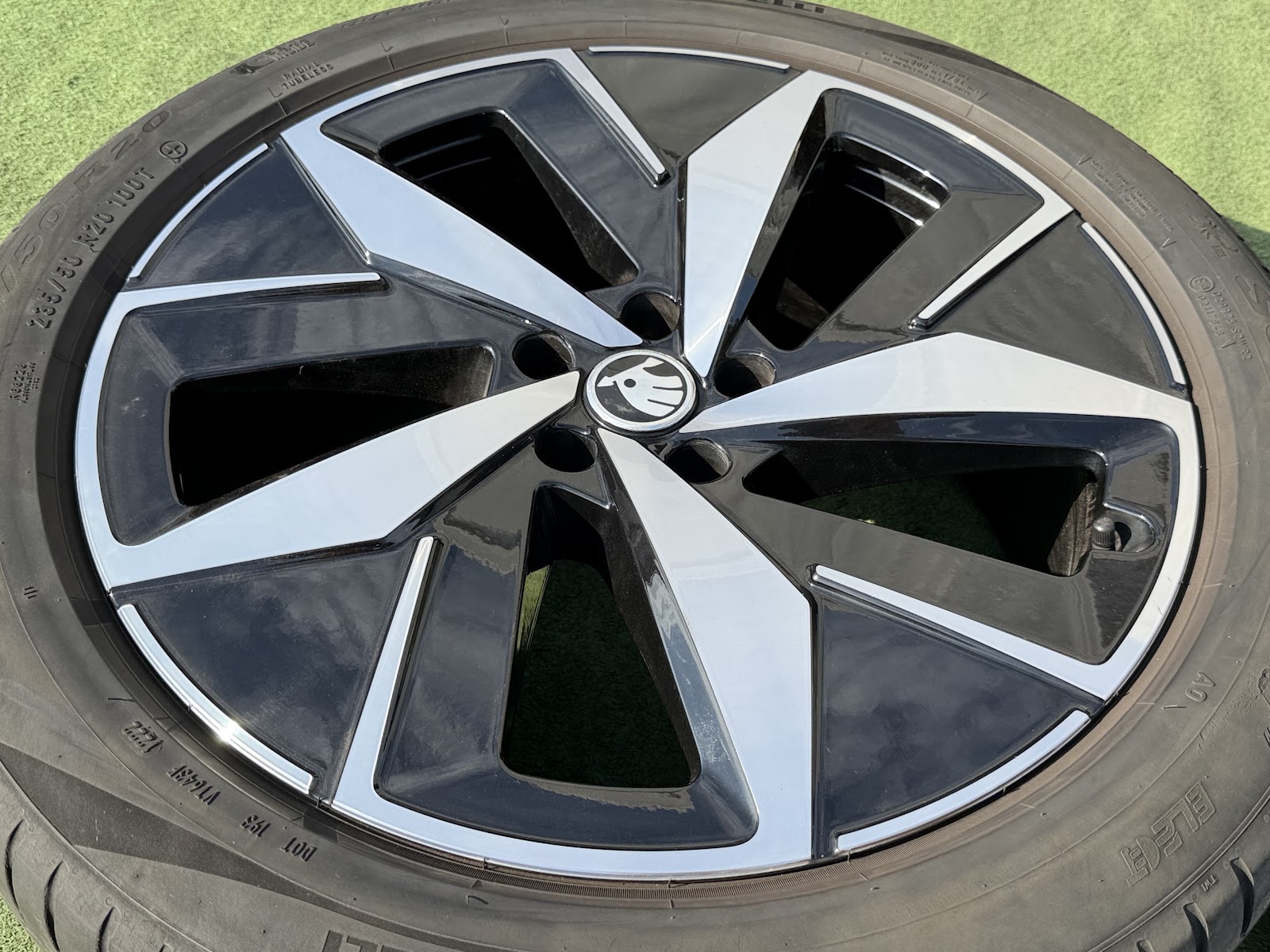 Skoda ENYAQ, 9J ET42 IR 8J ET45 - Image 5