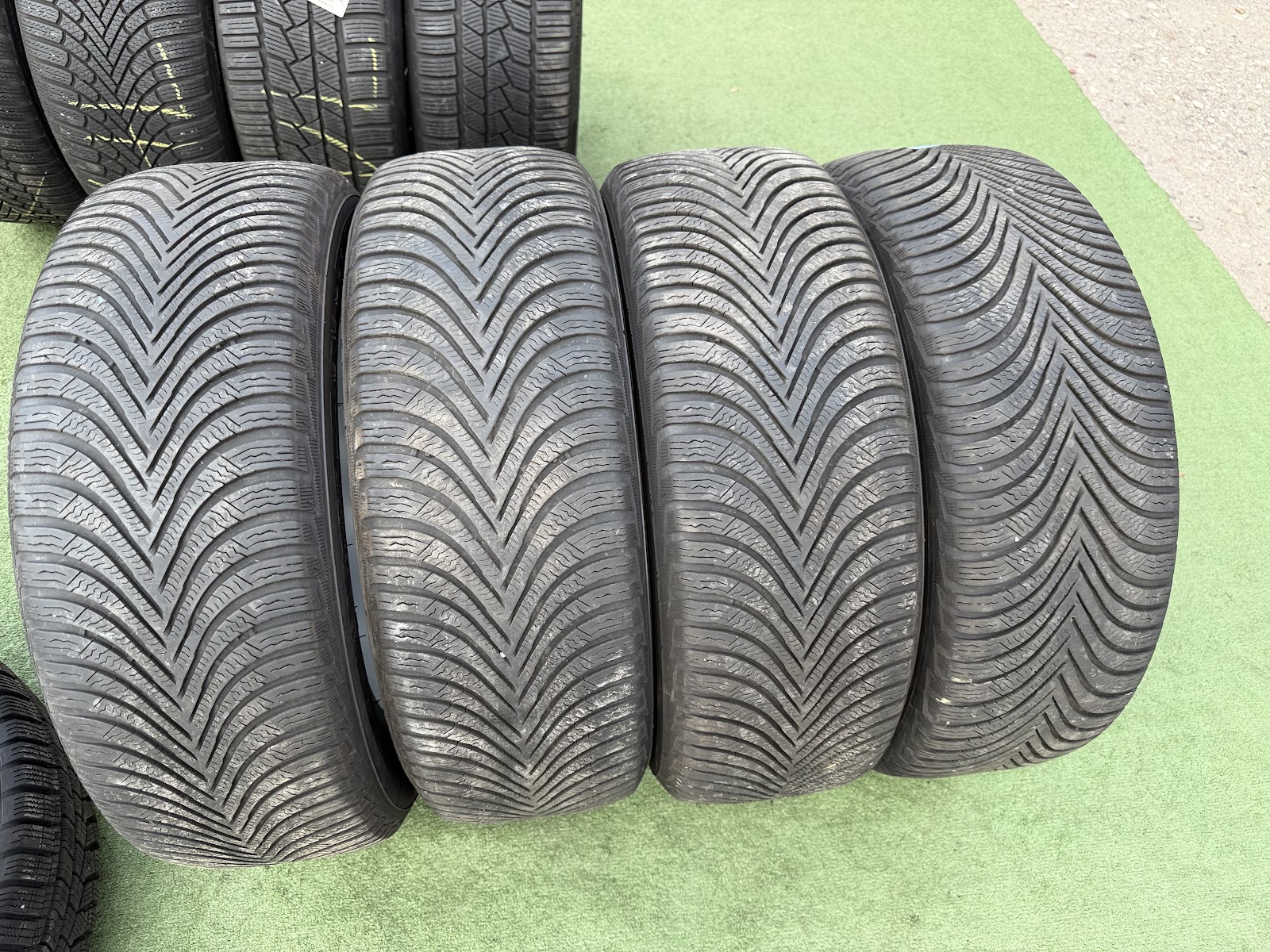 Michelin 225/55 R17