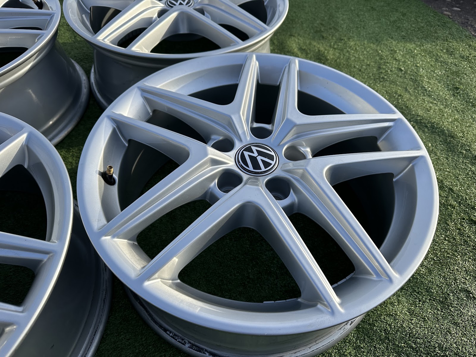 Volkswagen ORGINALUS - 6,5J, ET28 - Image 2
