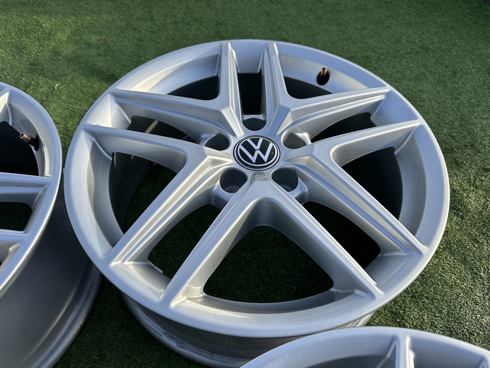 Volkswagen ORGINALUS - 6,5J, ET28 - Image 4