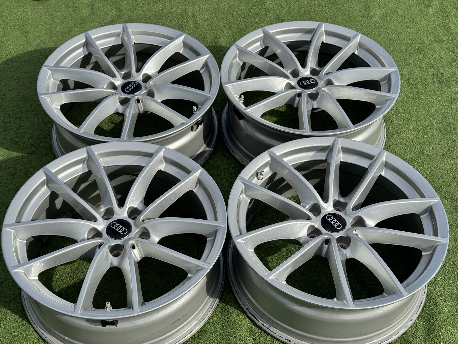 Audi AKCIJA!!!! - 7J, ET22