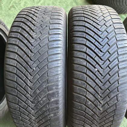 Continental 215/55 R18