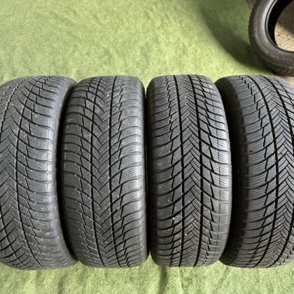 Bridgestone 225/60 r17