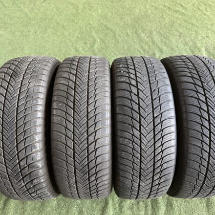 Bridgestone 225/60 r17