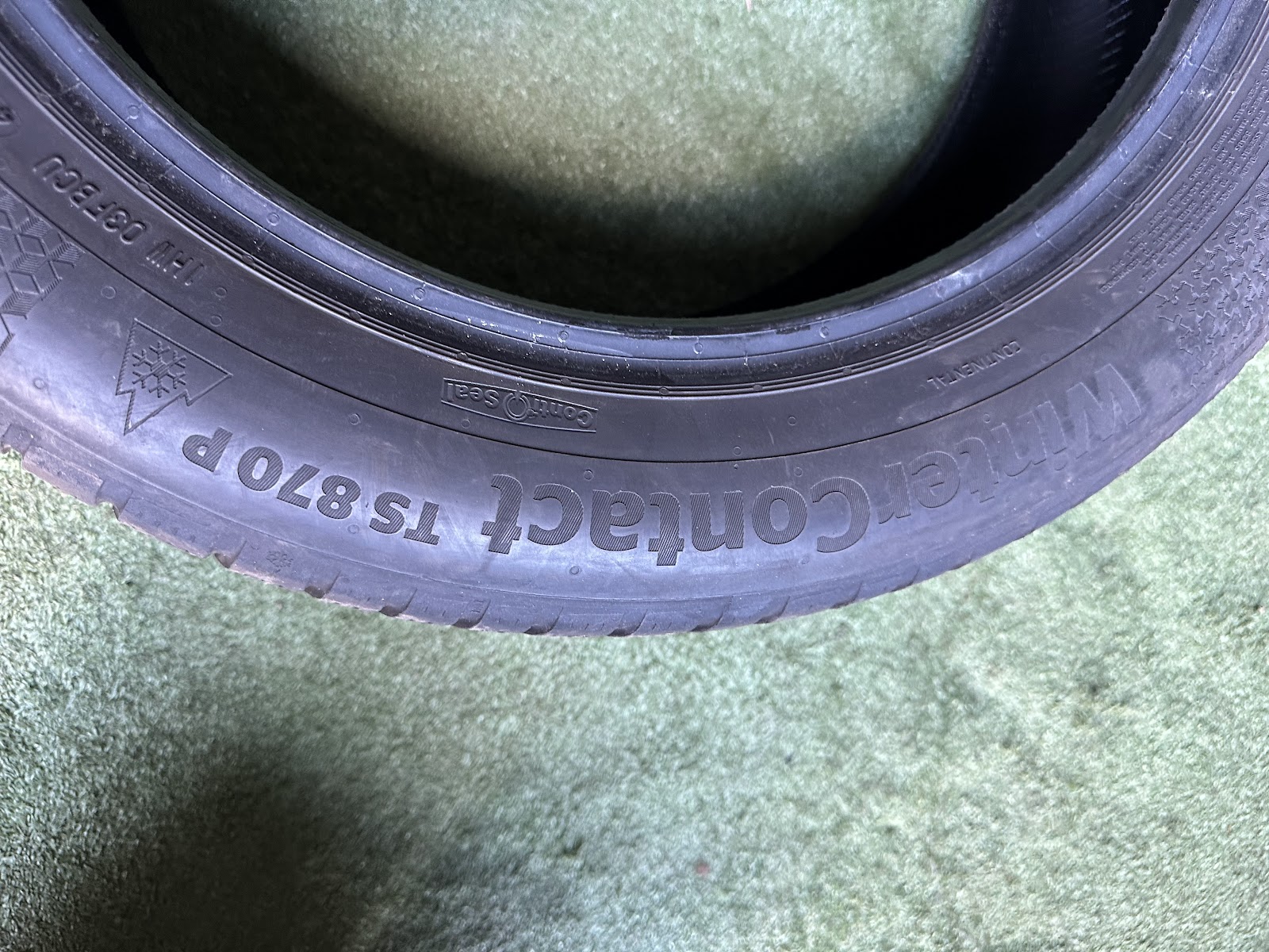 Continental 215/55 r17 - Image 8