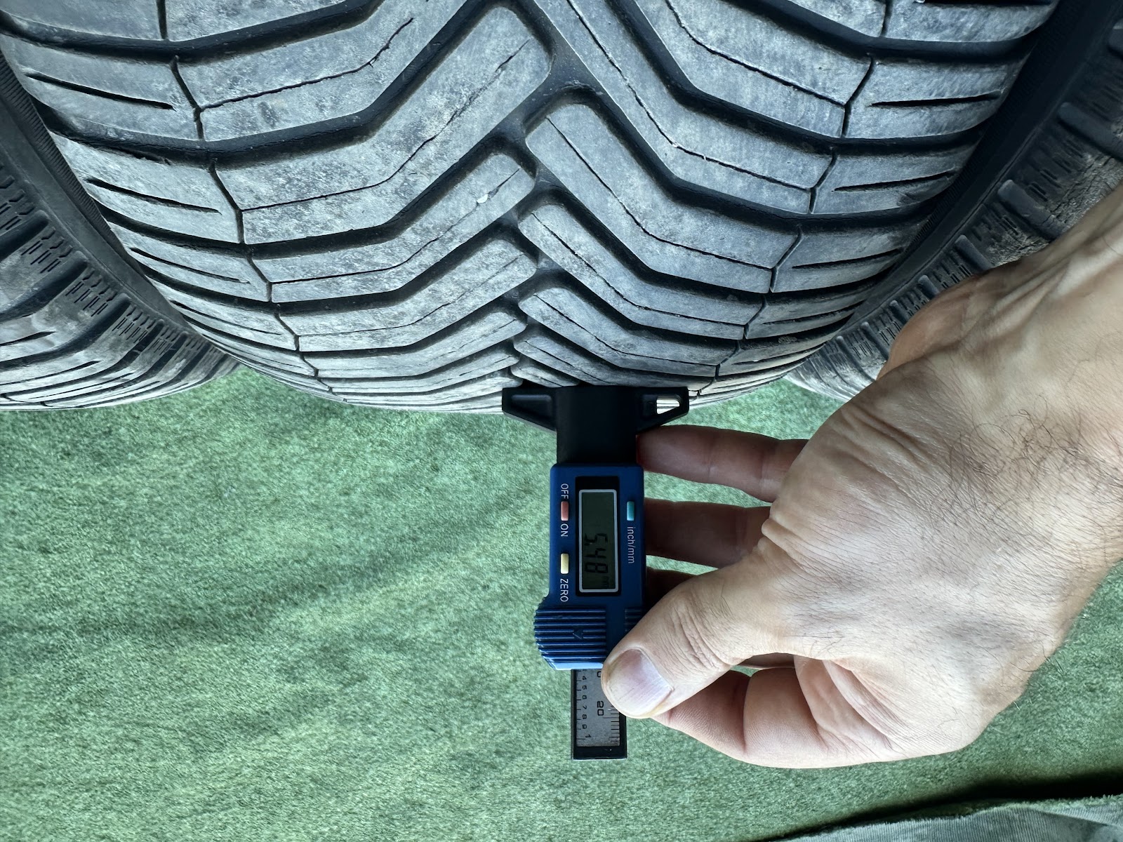 Michelin 215/55 r17 - Image 5