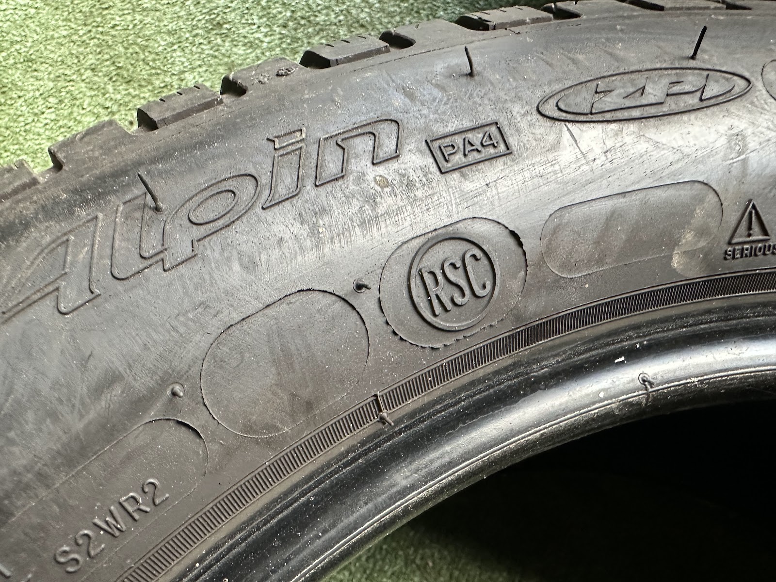 Michelin 225/55 r17 - Image 11