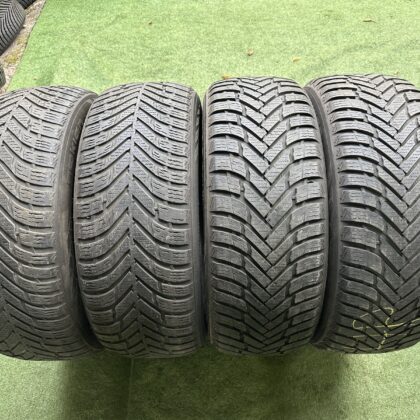Nokian 235/55 R18
