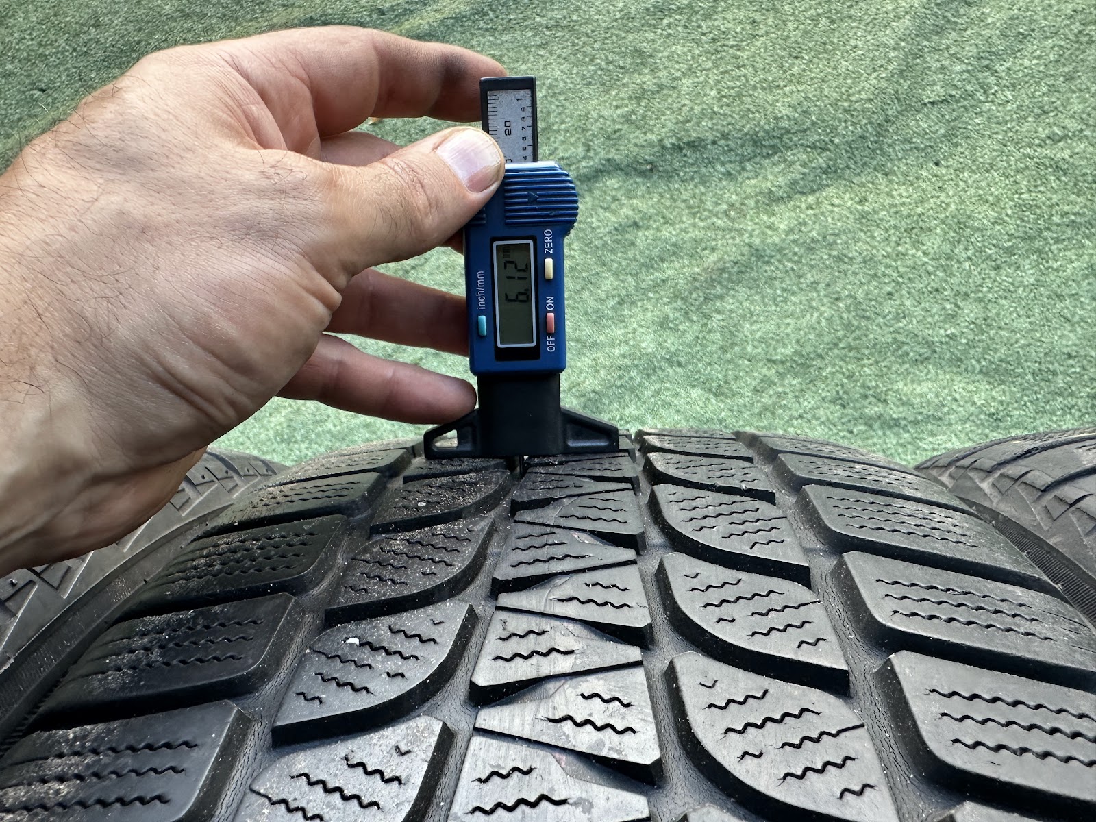 Bridgestone 235/55 R18 - Image 5