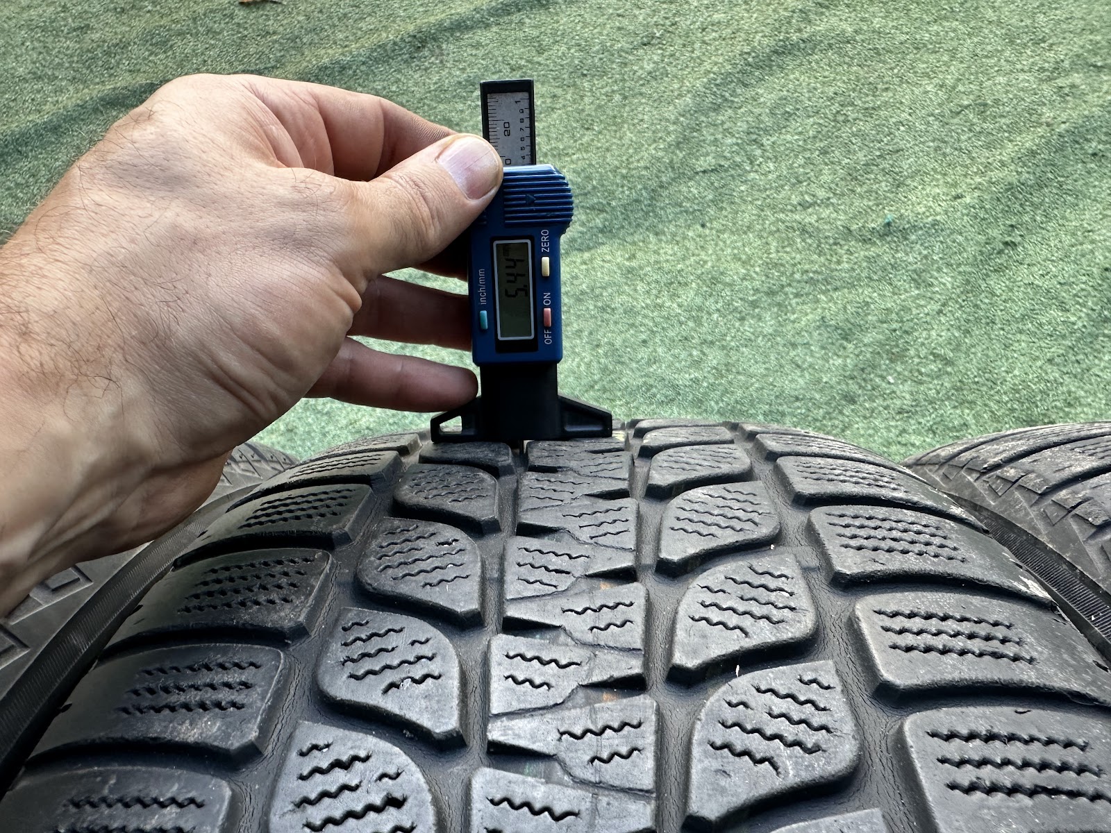 Bridgestone 235/55 R18 - Image 6