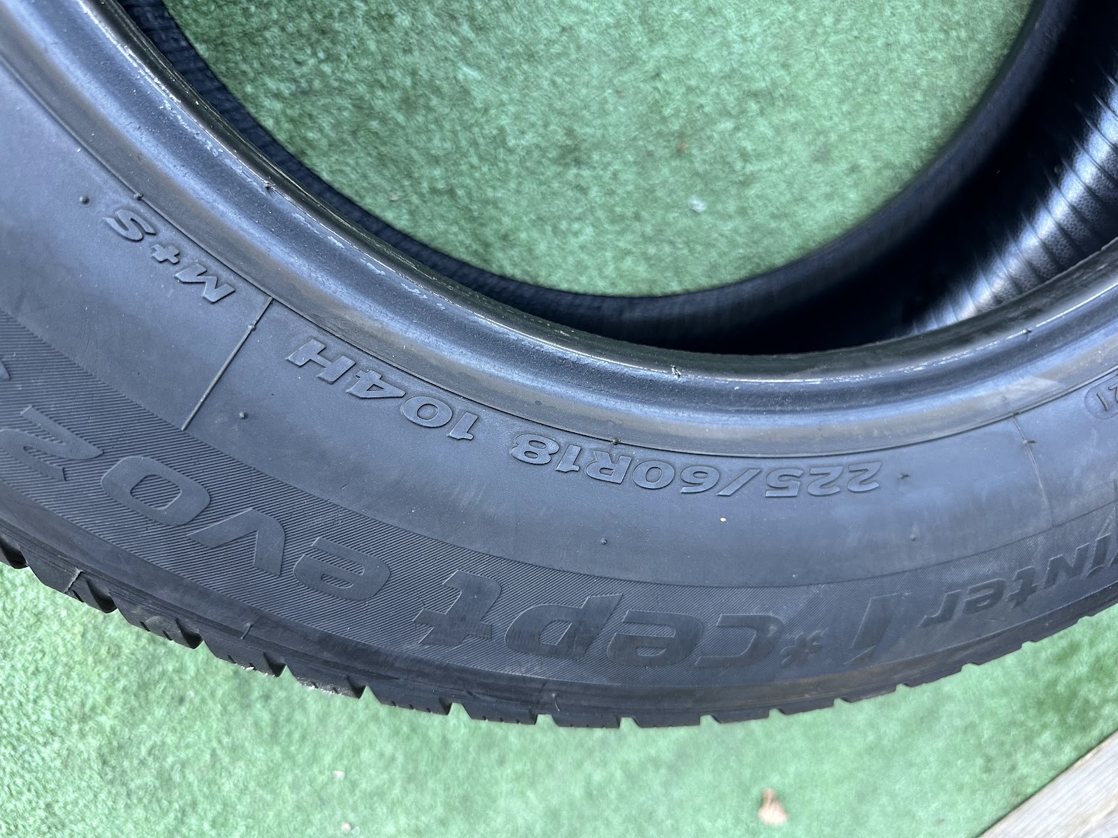 Hankook 225/60 R18 - Image 4
