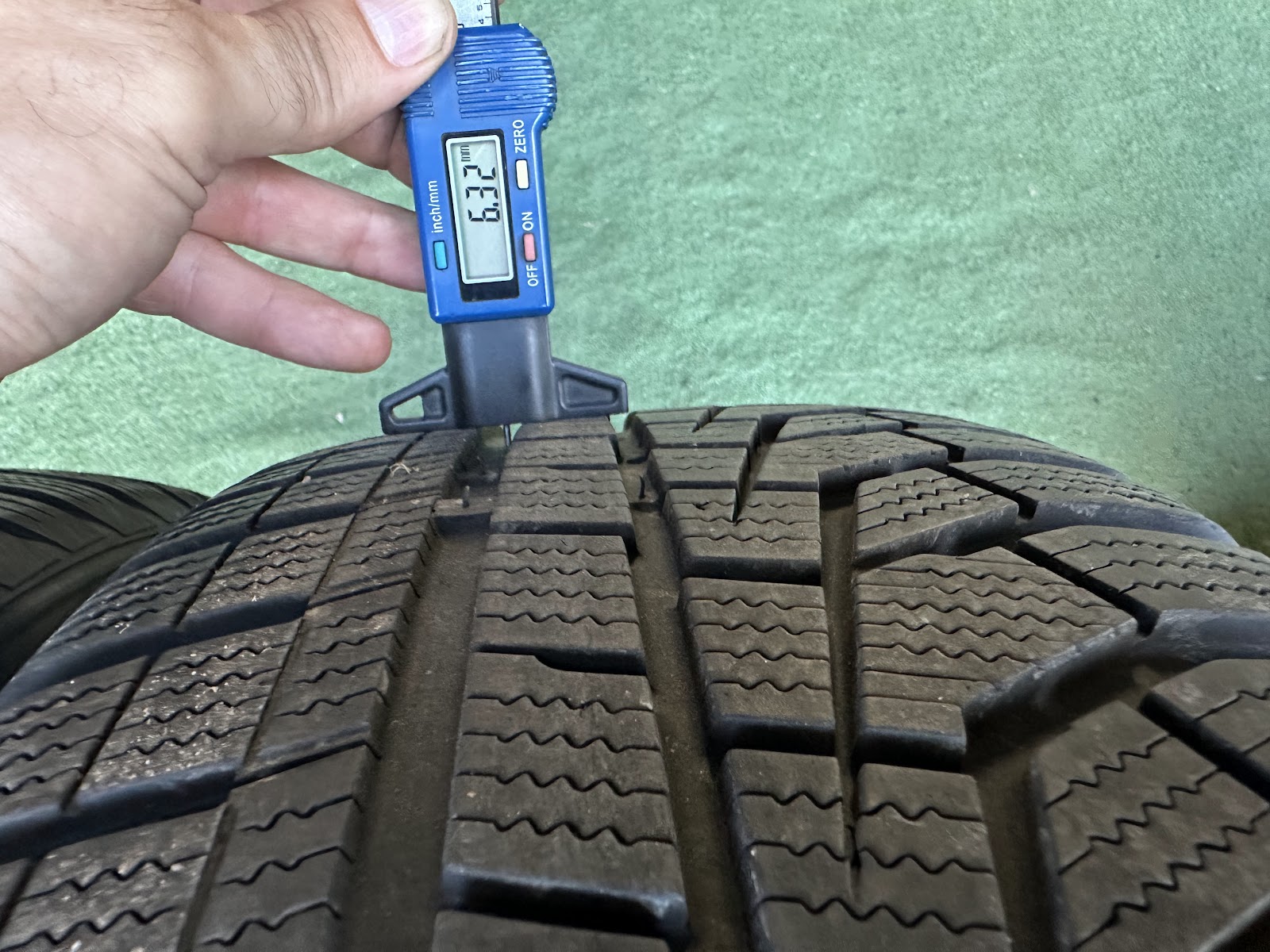 Hankook 225/60 R18 - Image 3