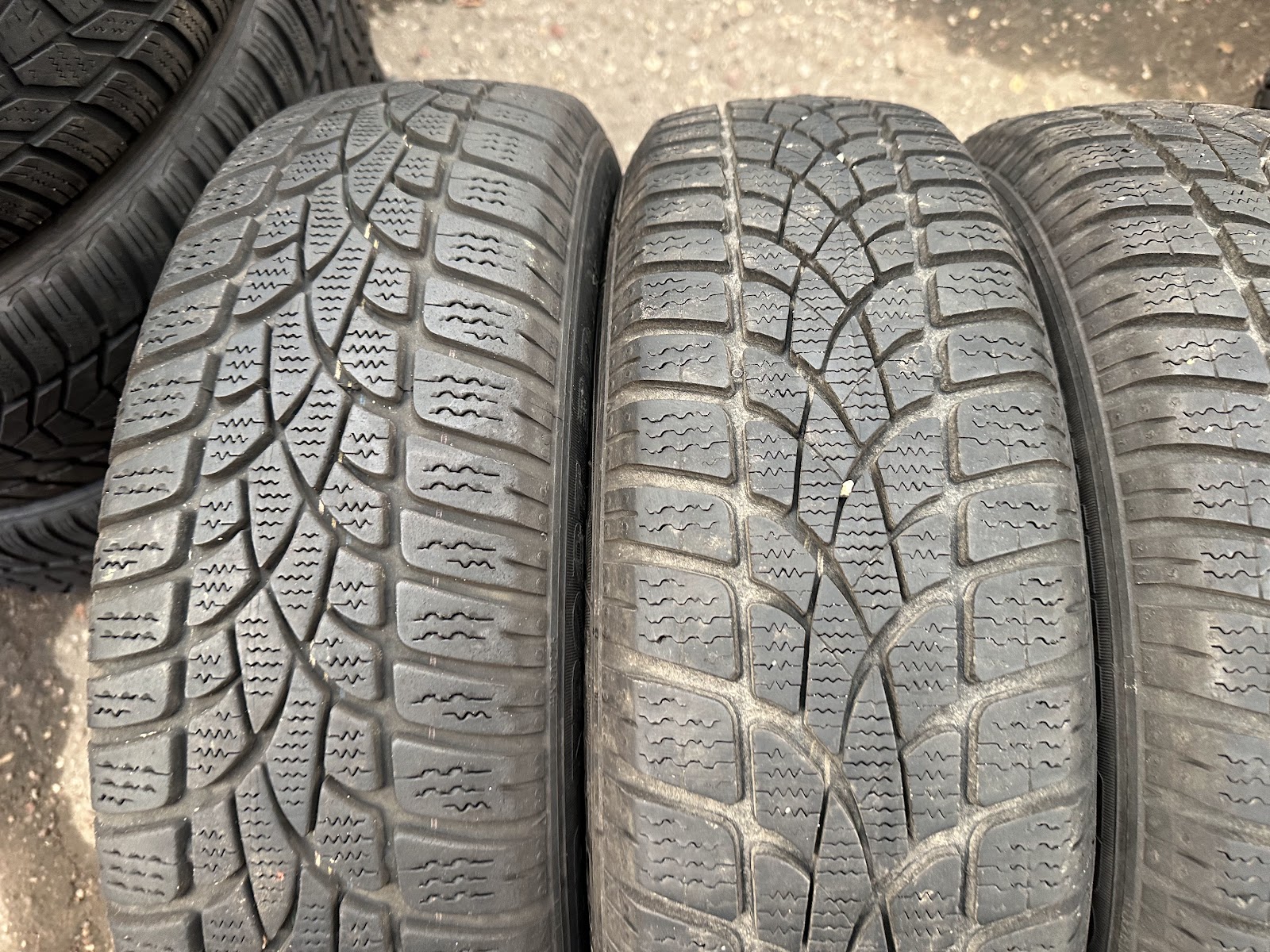 Dunlop 175/60 r16 - Image 3
