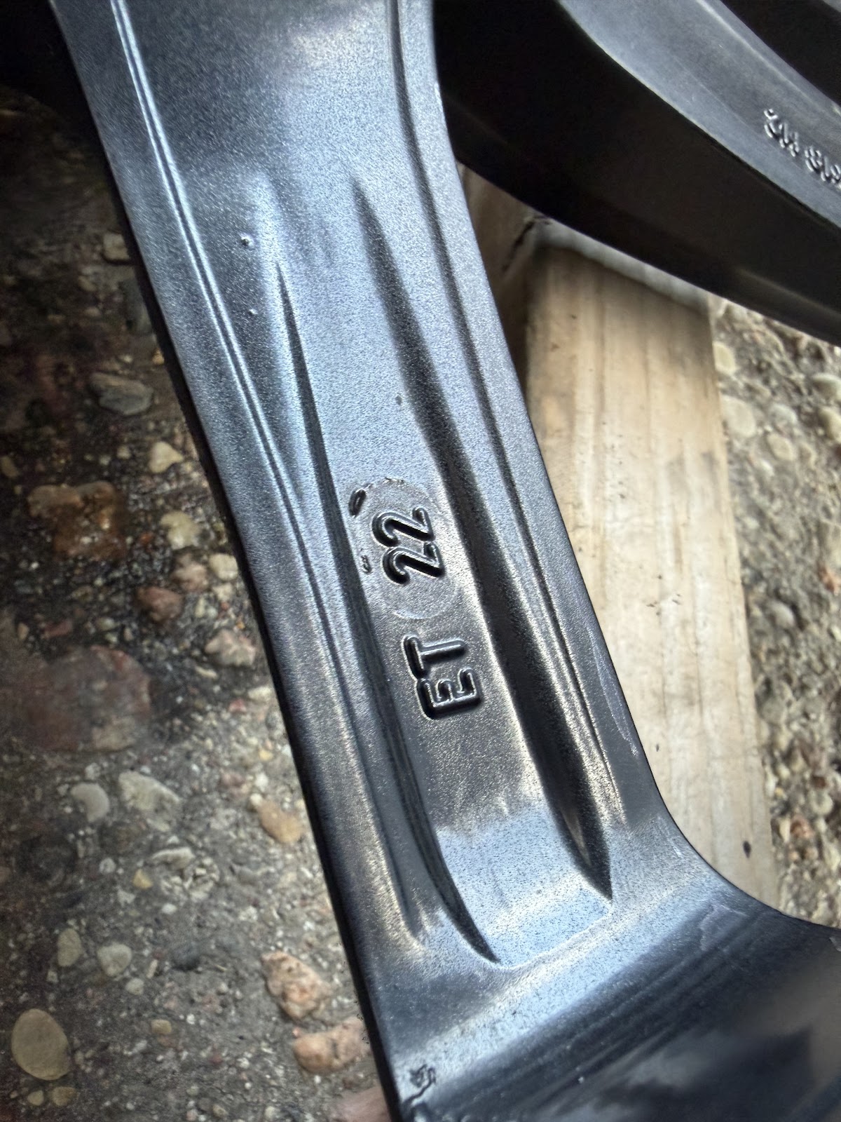 Volkswagen VOKISKI - 7J, ET22 - Image 9