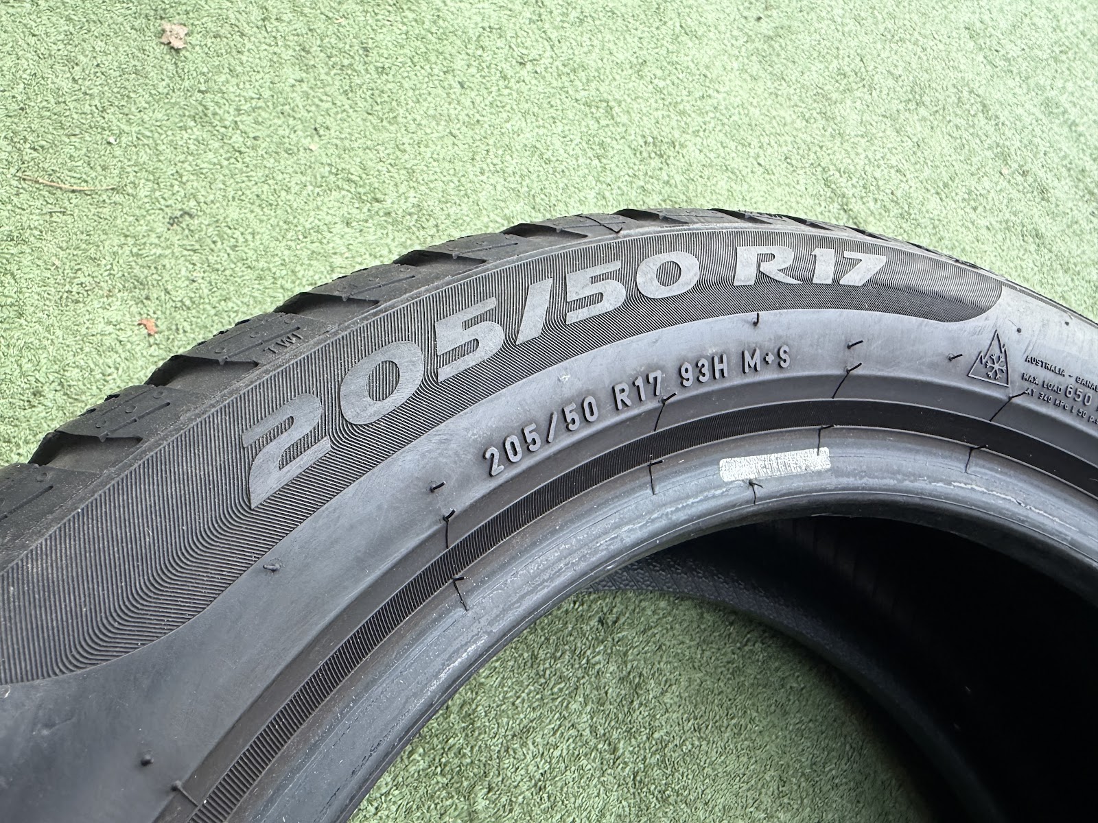 Pirelli 205/50 R17 - Image 12