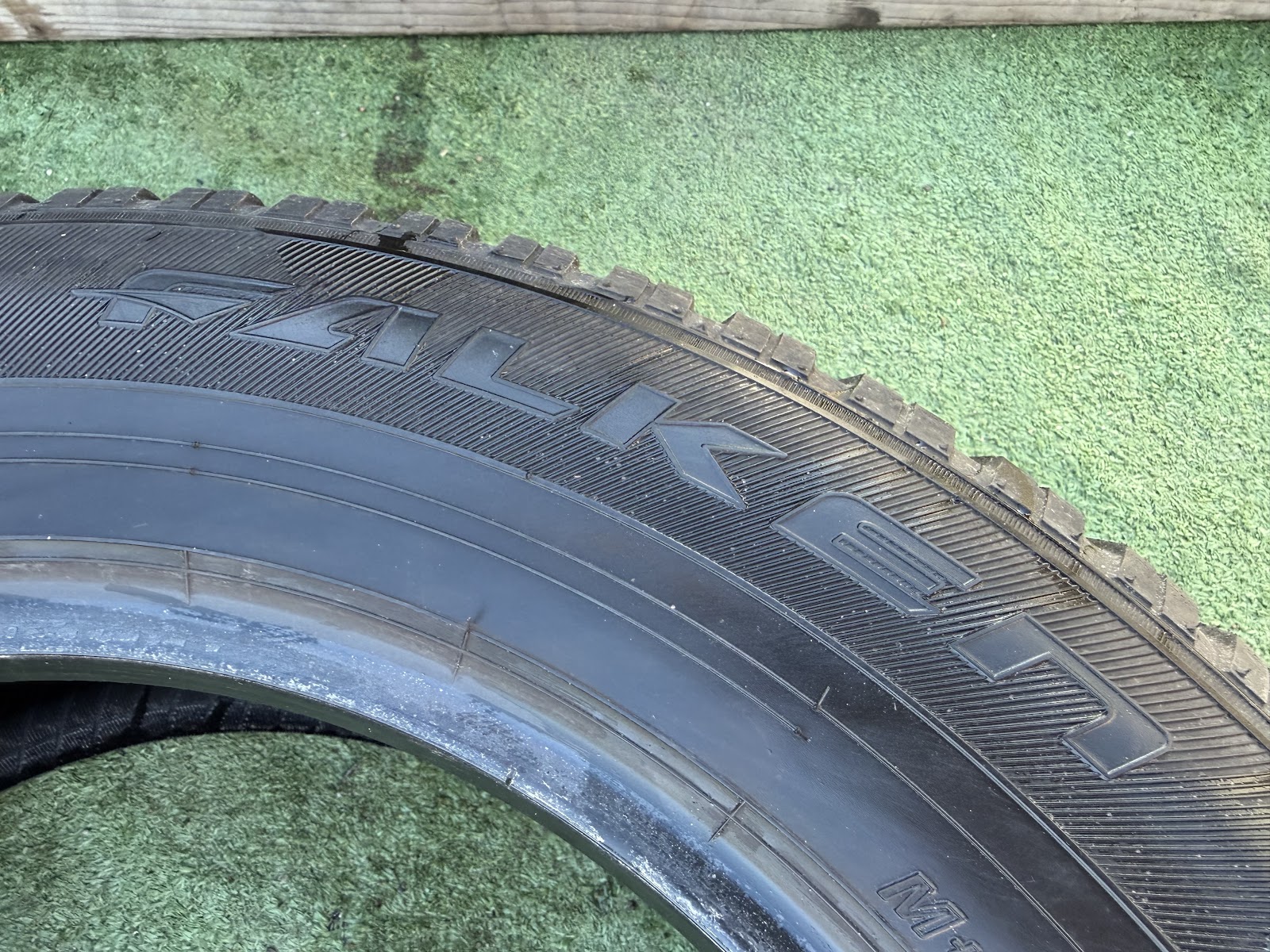 Falken 215/65 R17 - Image 9