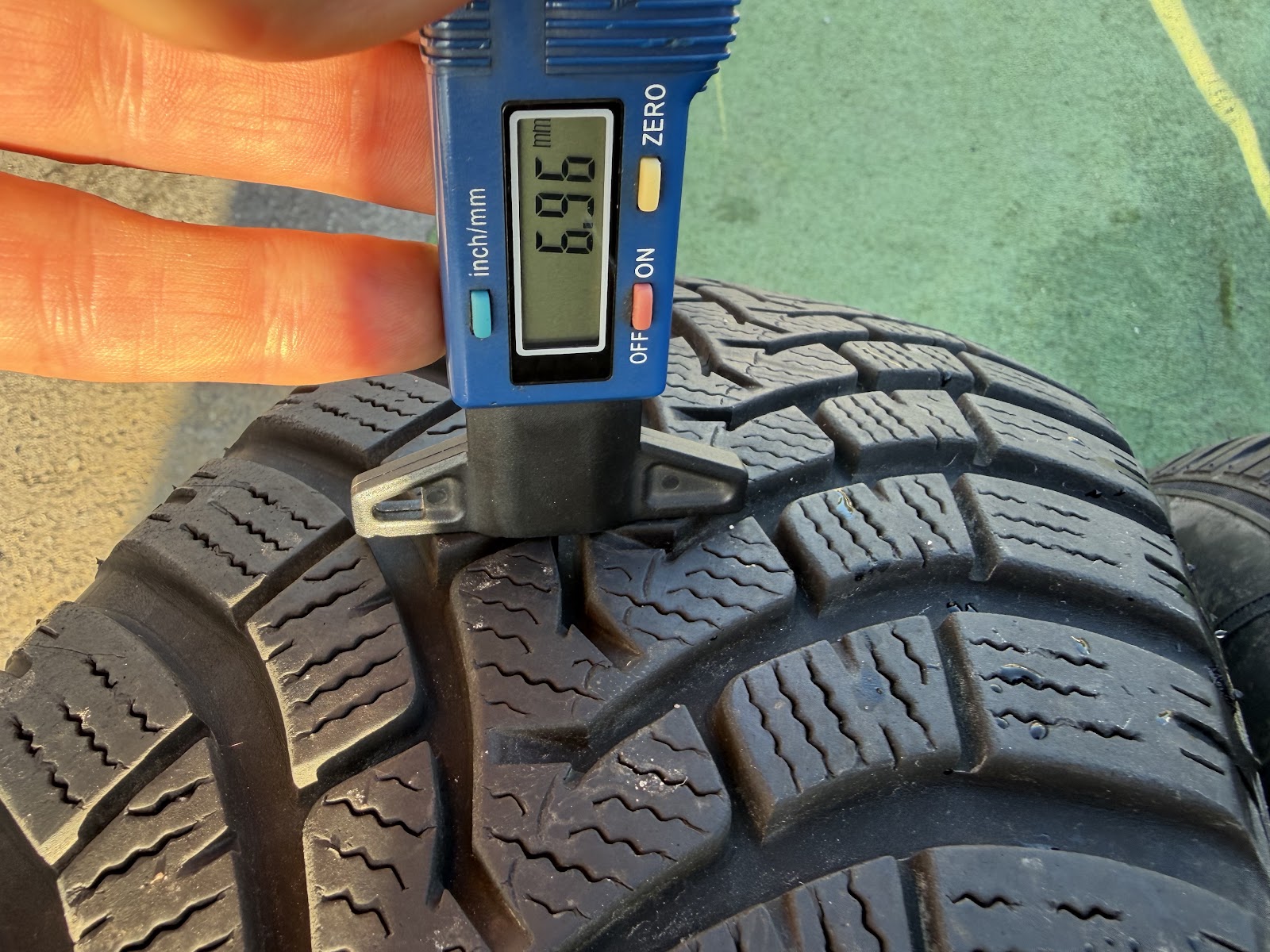 Falken 215/65 R17 - Image 7