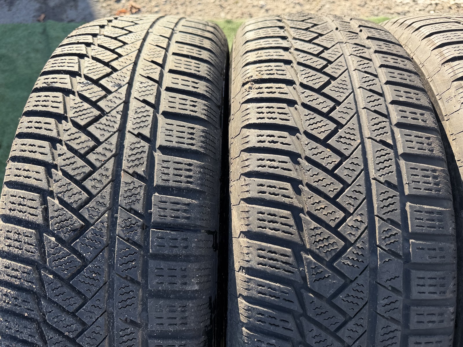 Continental 215/65 R17 - Image 2