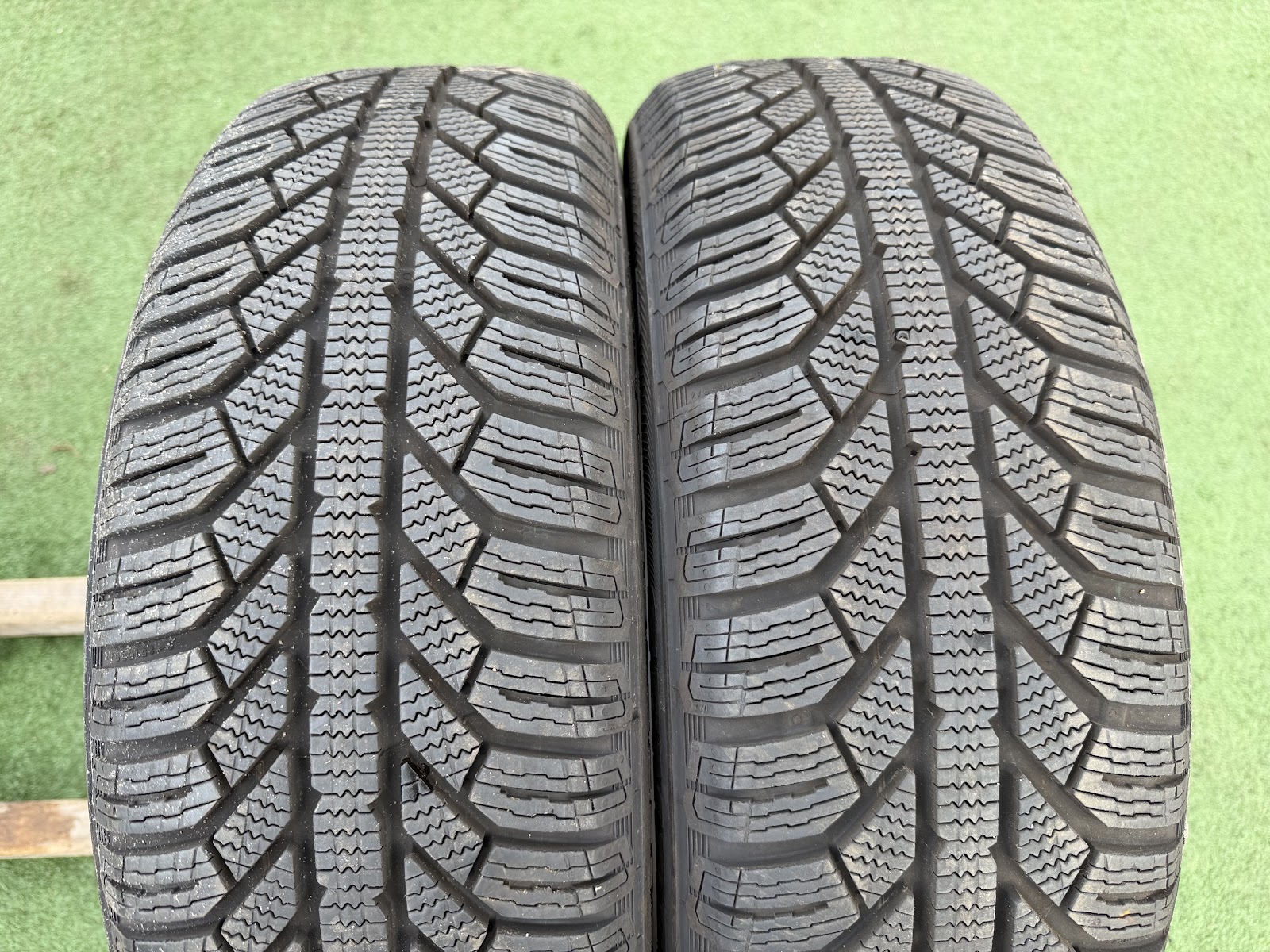 Semperit 185/60 R16
