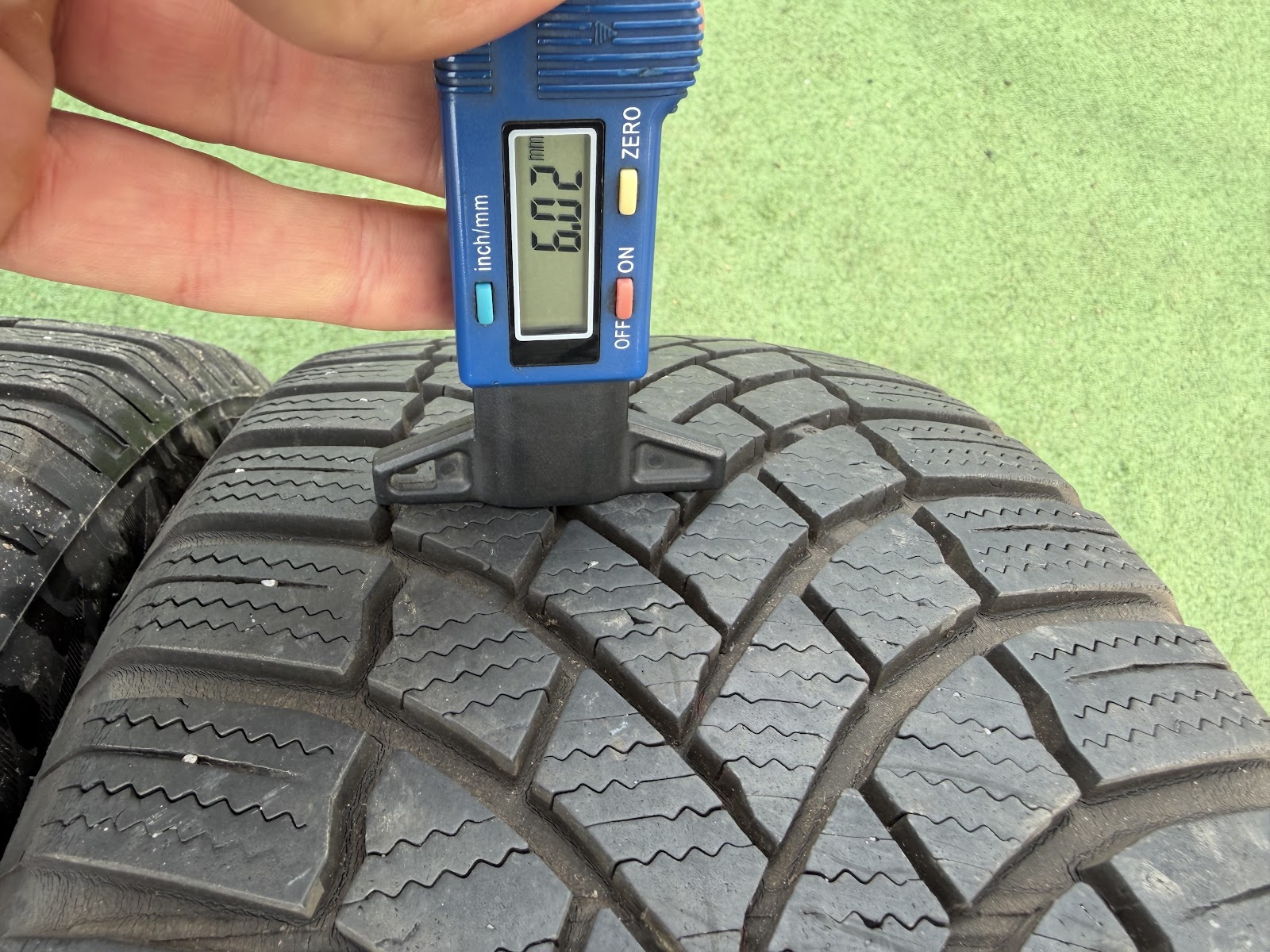 Bridgestone 195/55 R16 - Image 2