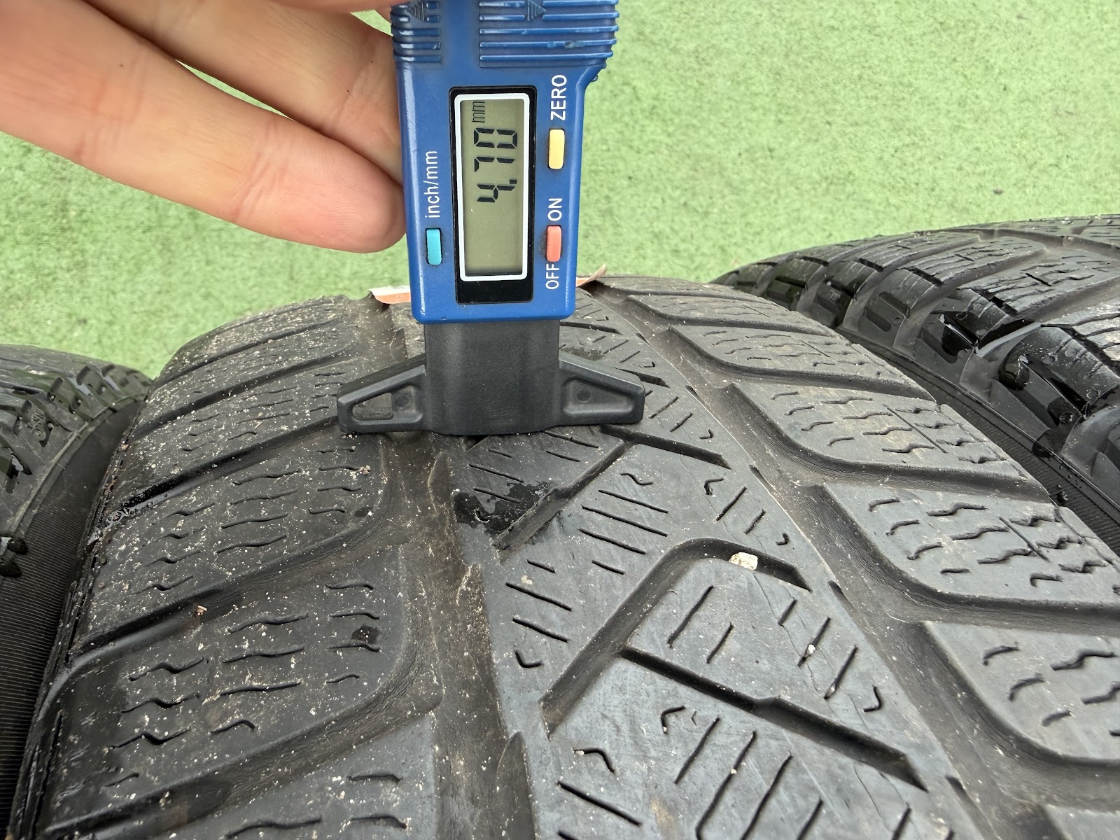 Toyo 215/60 R16 - Image 6