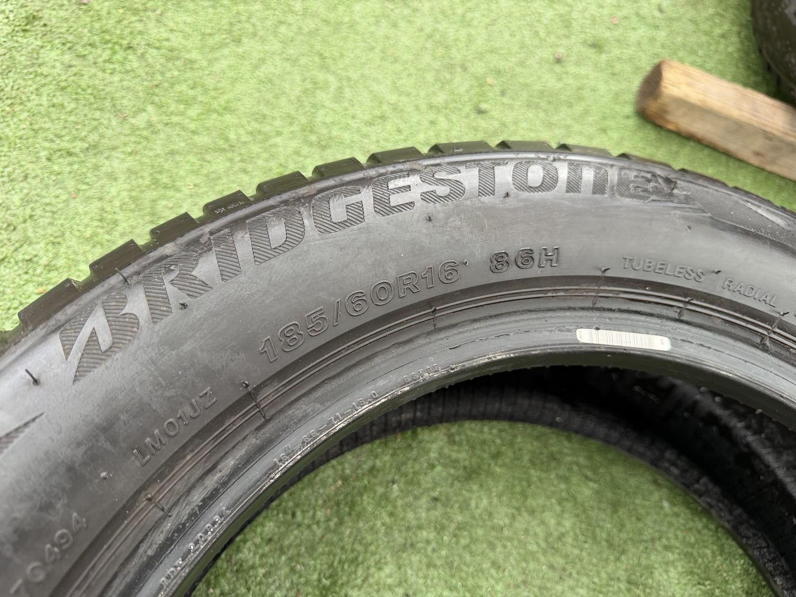 Bridgestone 185/60 R16 - Image 6