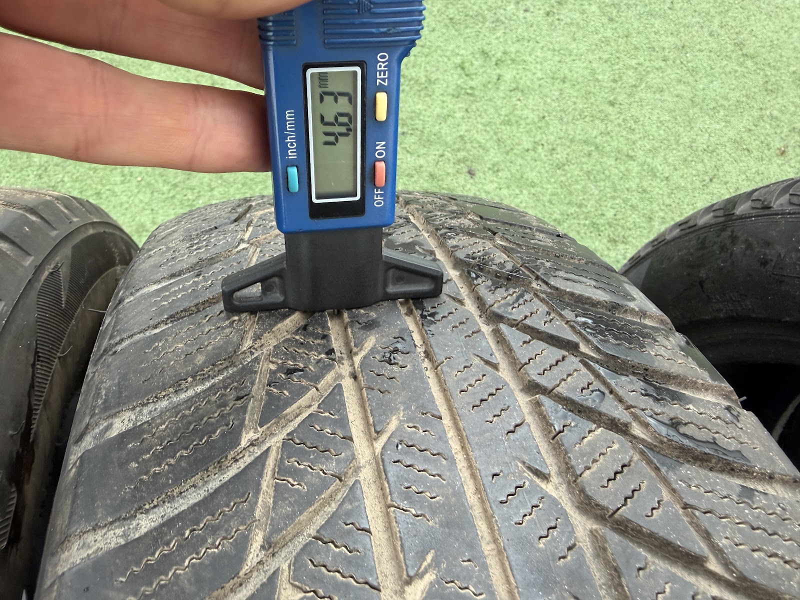 Bridgestone 185/60 R16 - Image 2