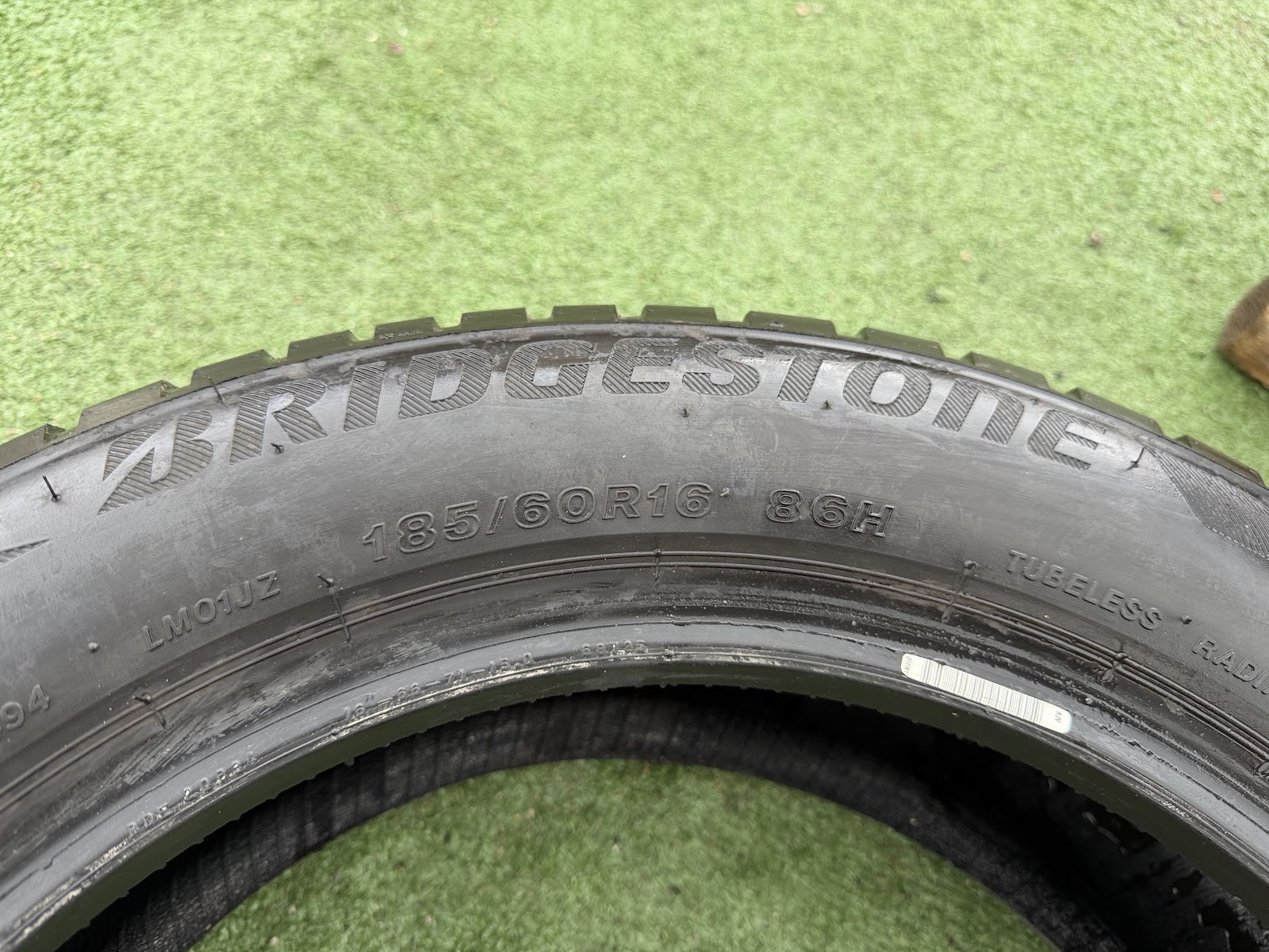 Bridgestone 185/60 R16 - Image 4