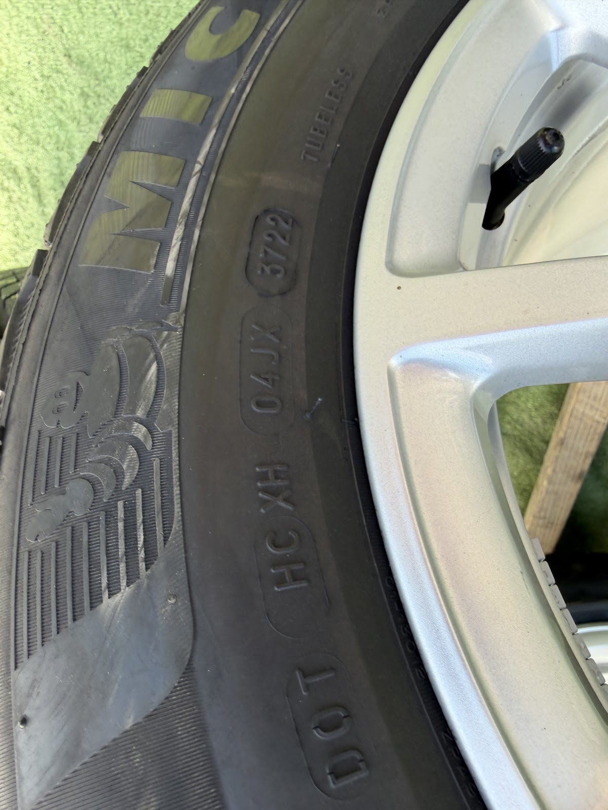Michelin 225/60 R17 - Image 7