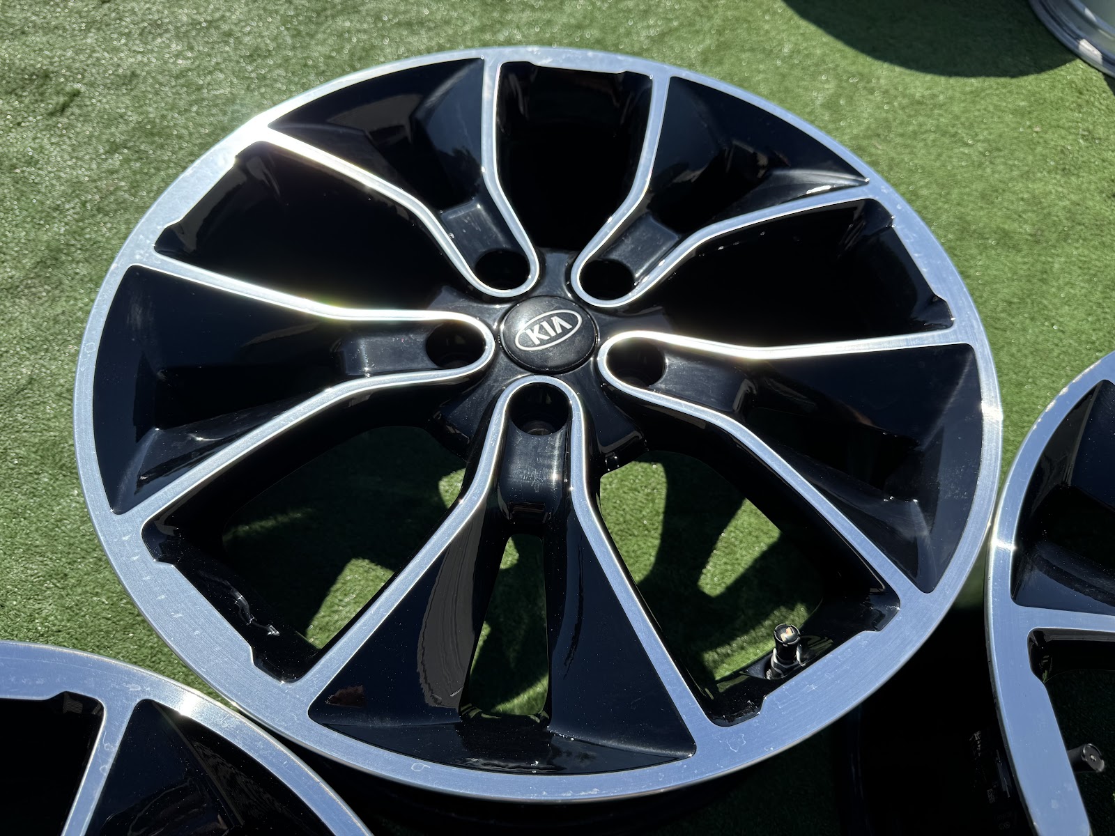 KIA ORGINALUS - 8J, ET55 - Image 5