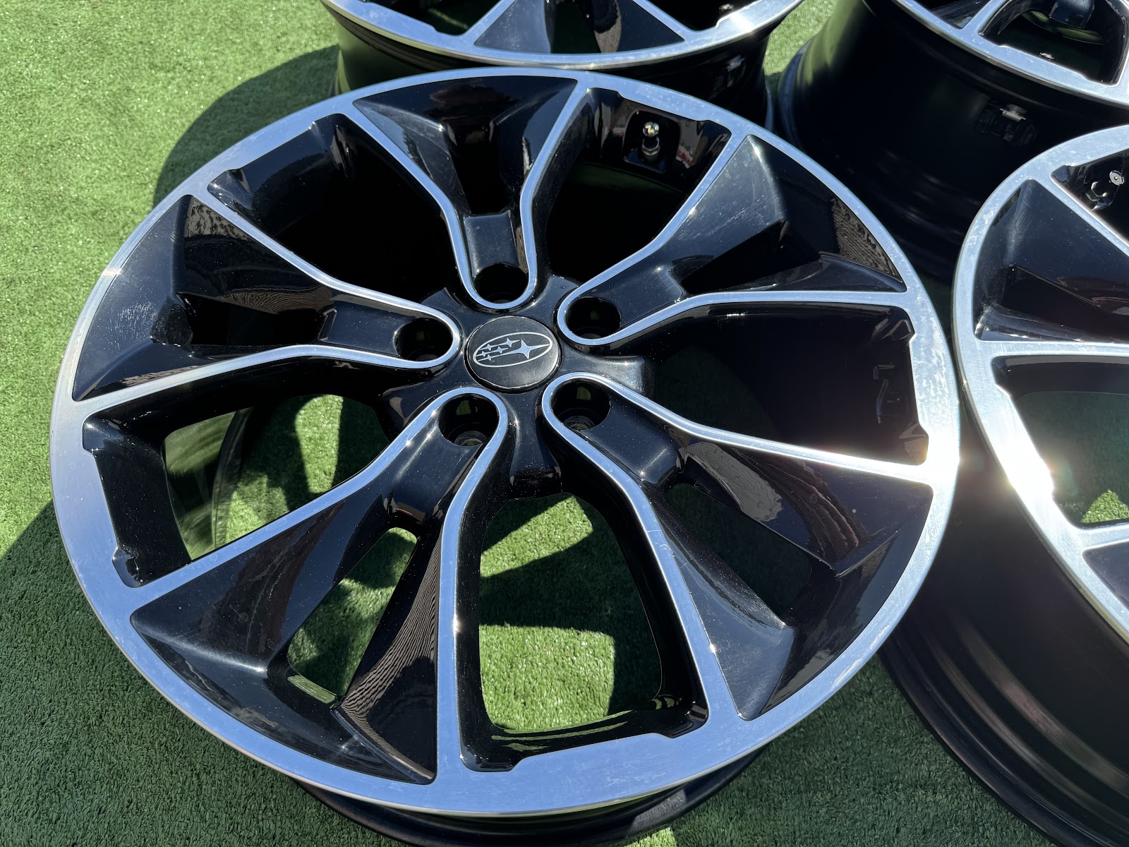 Subaru ORGINALUS - 8J, ET55 - Image 2