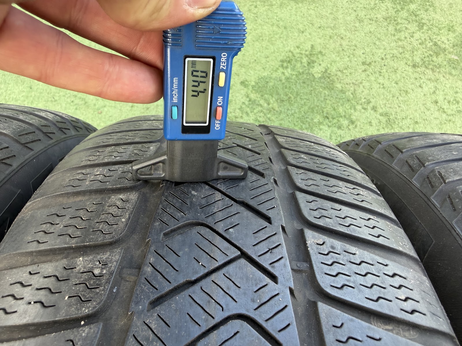 Pirelli 225/55 R17 - Image 6