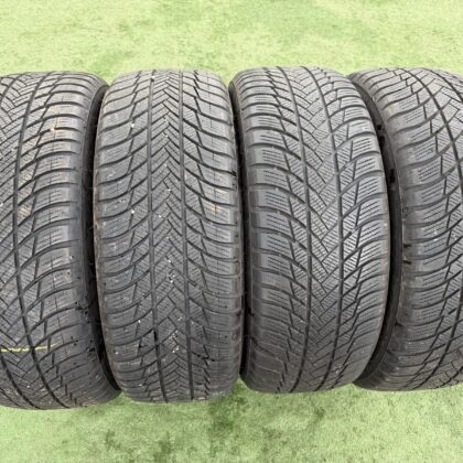 Bridgestone 225/60 R17