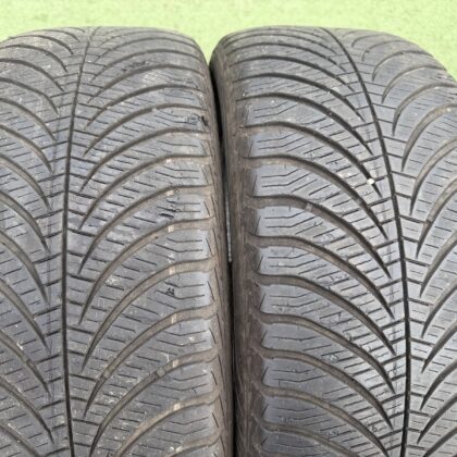 Goodyear 235/55 R17