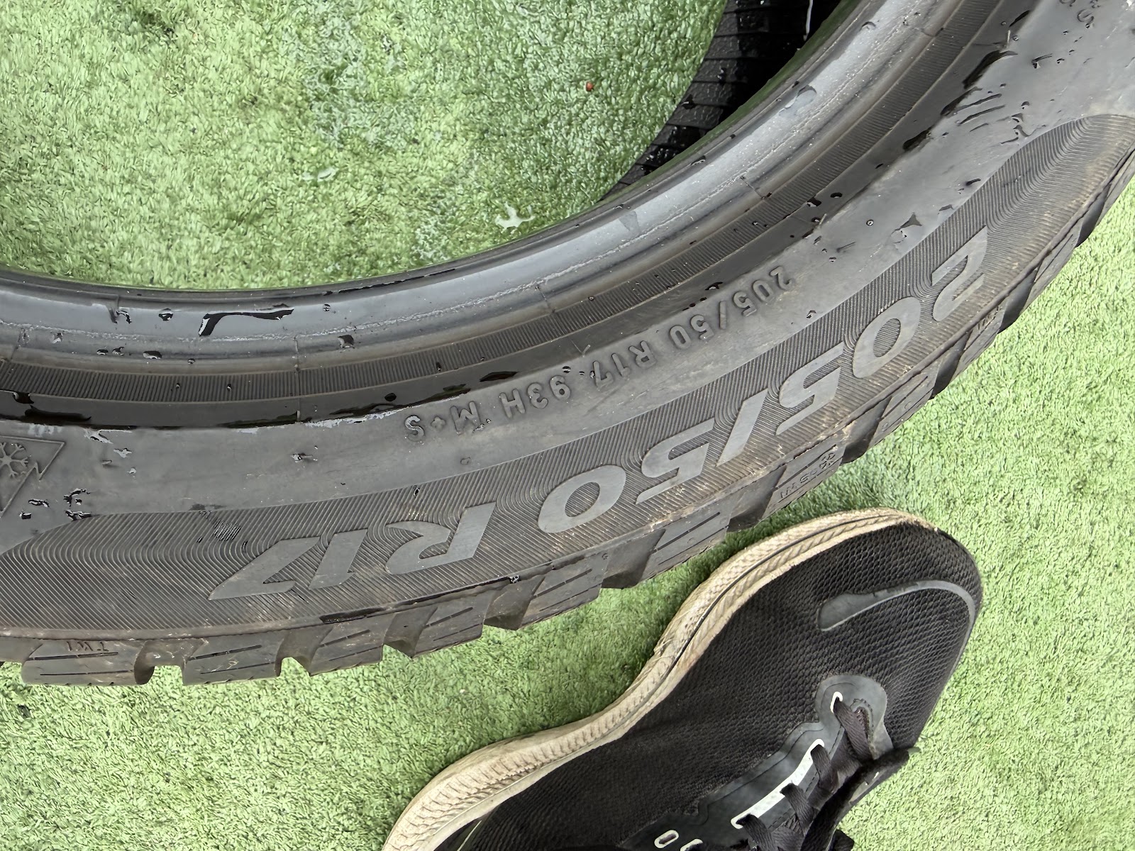 Pirelli 205/50 R17 - Image 11
