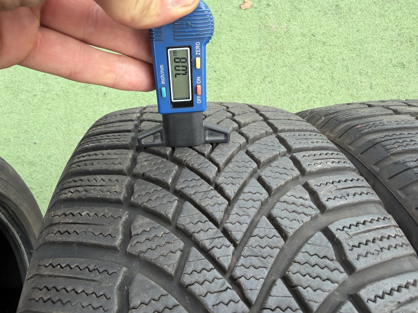 Bridgestone 205/50 R17 - Image 2