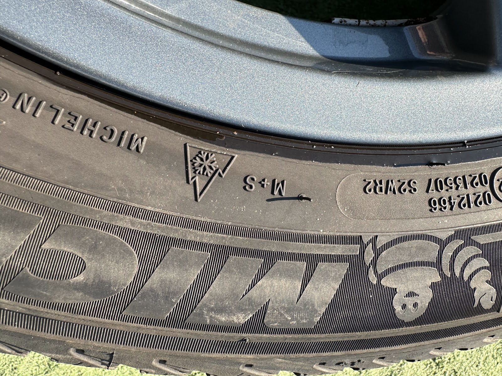 Michelin 235/55 R18 - Image 9