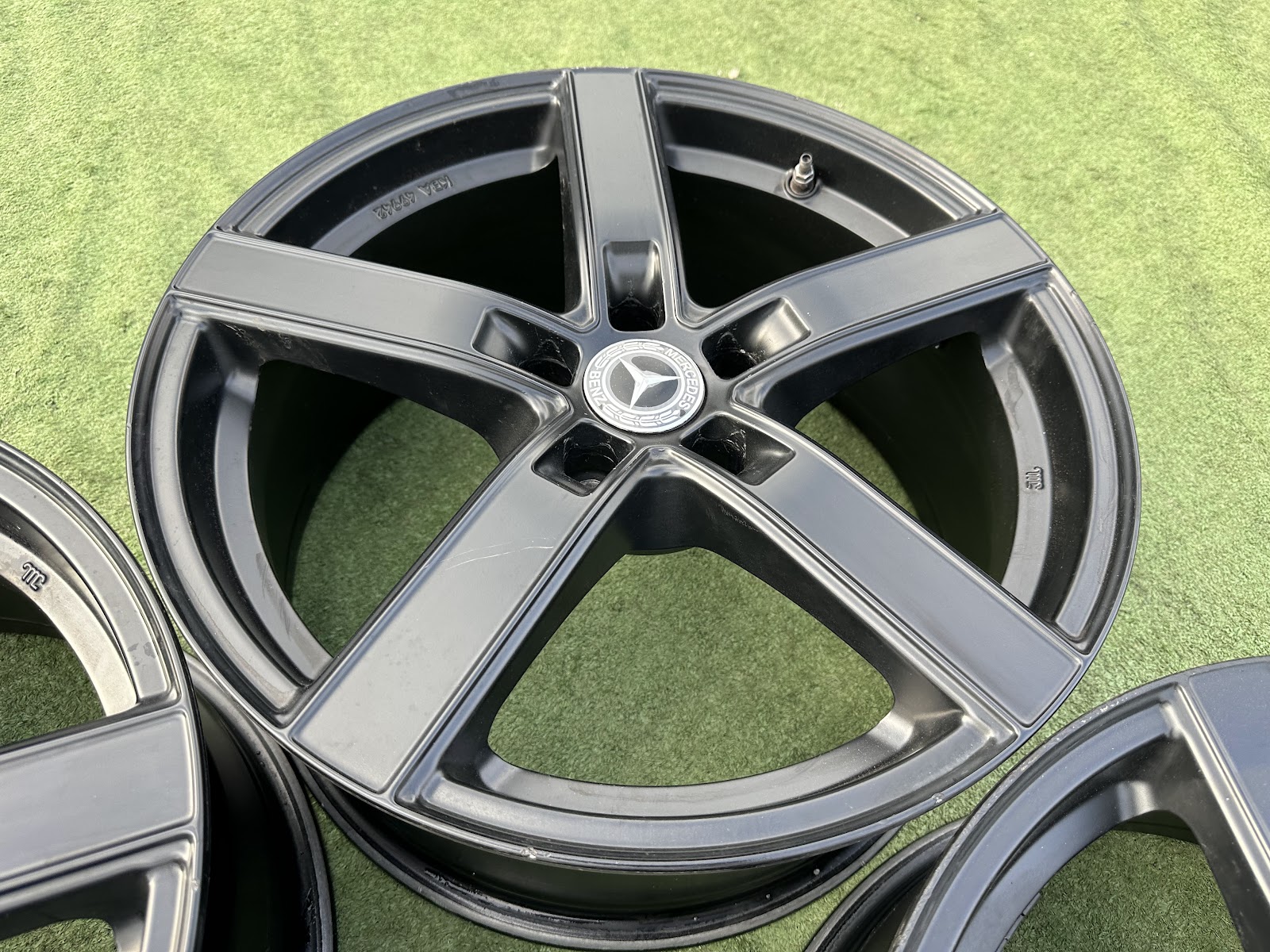 Mercedes-Benz VOKISKI - 8J, ET35 - Image 4