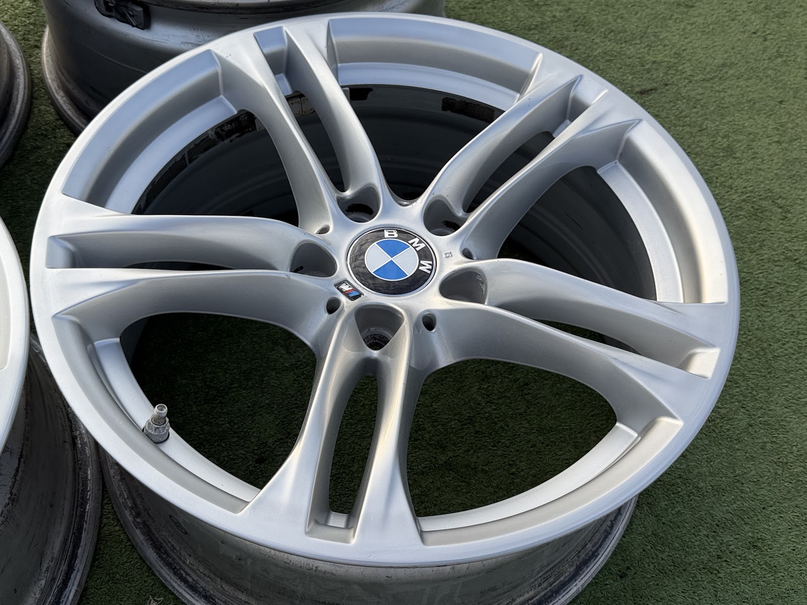 BMW 8J ET30, 9J ET44 - Image 3
