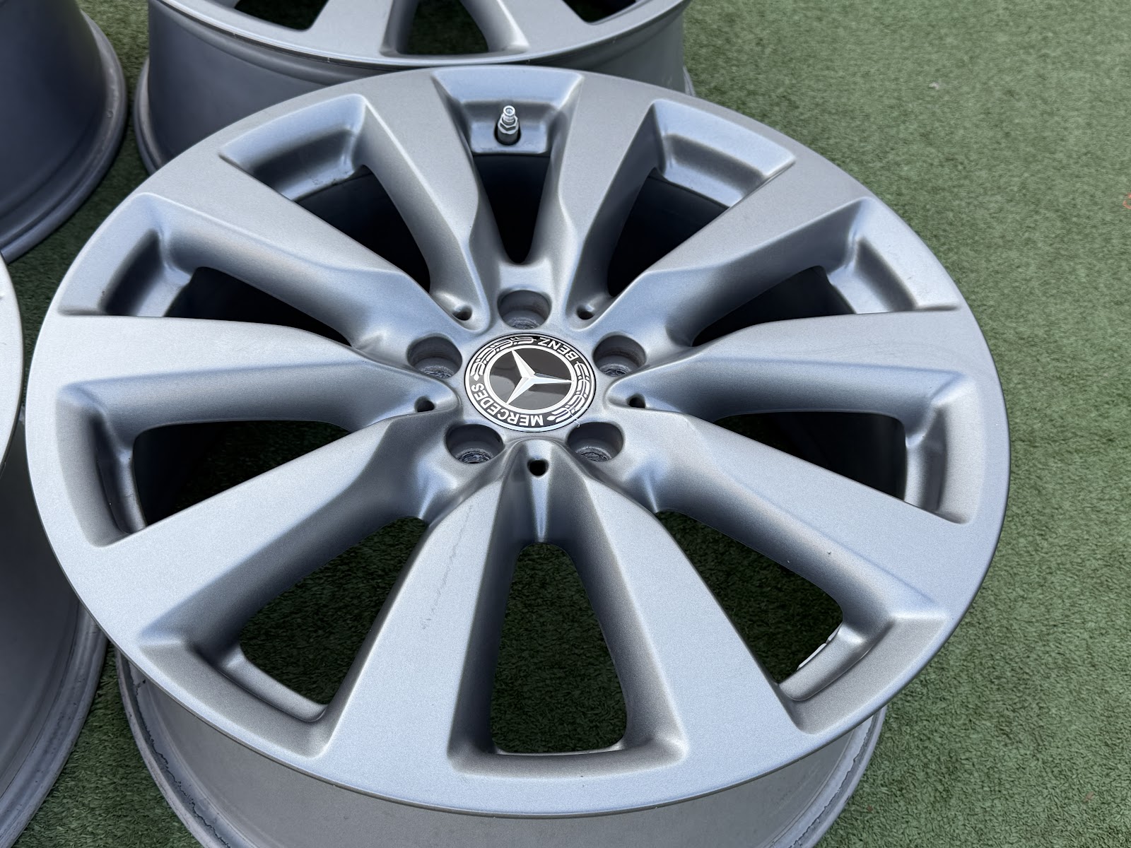 Mercedes-Benz GLC- 8J, ET38 - Image 3
