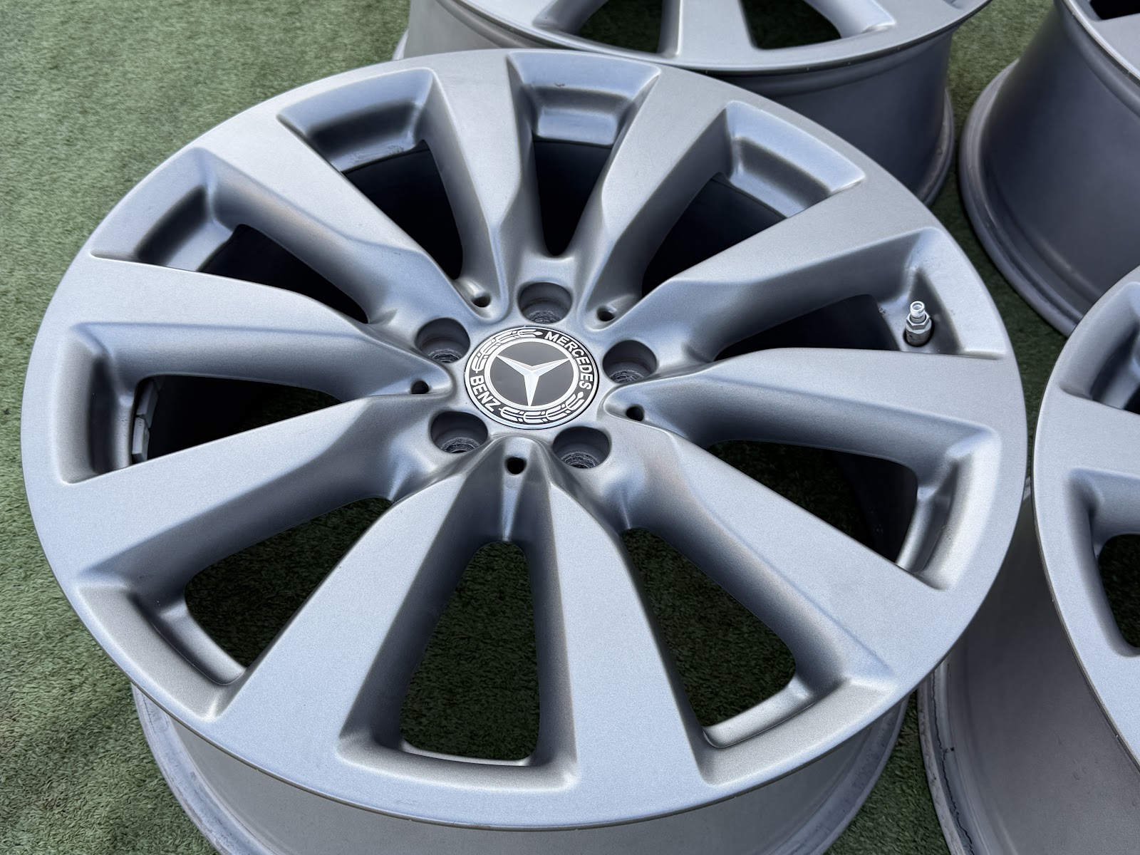 Mercedes-Benz GLC- 8J, ET38 - Image 2