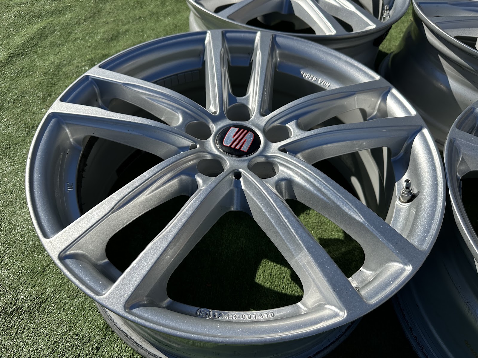 Seat VOKISKI - 7J, ET22 - Image 2