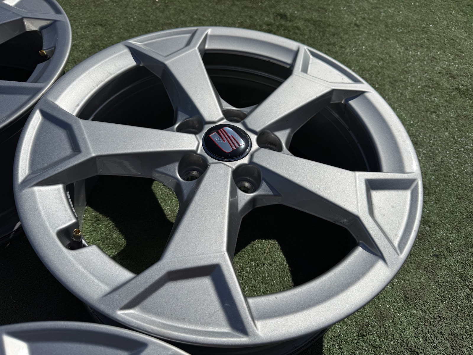 Seat AKCIJA!!! - 6,5J, ET38 - Image 4
