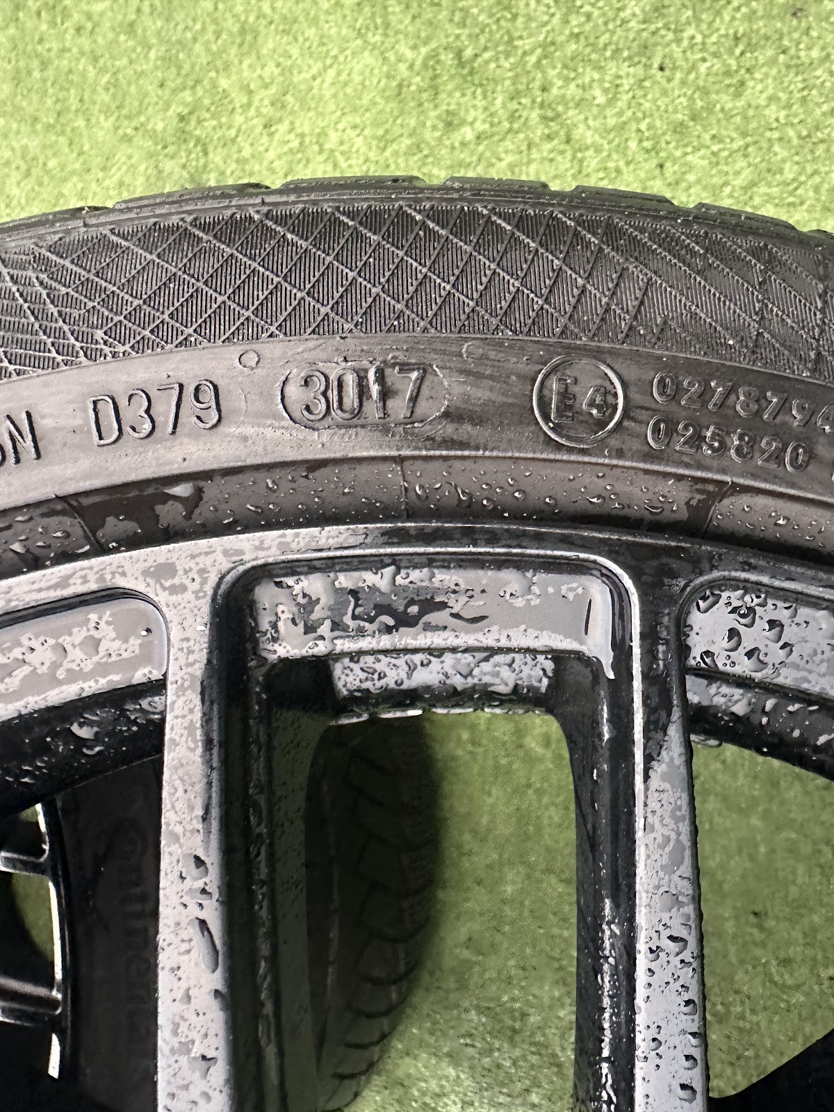 Continental 225/40 R18 - Image 7