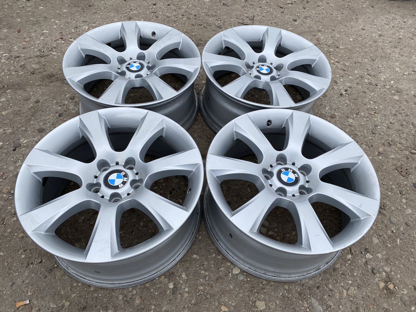 BMW ORGINALUS - 8J, ET30