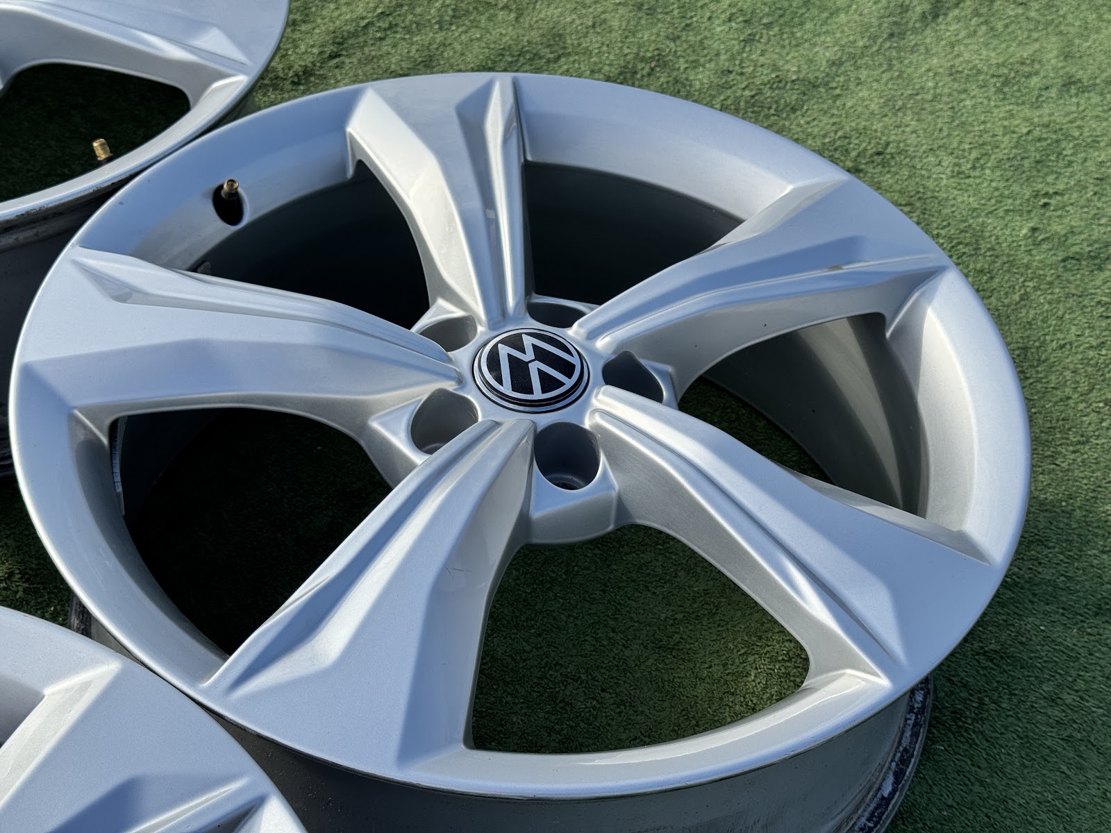 Volkswagen TIGUAN - 7J, ET34 - Image 3