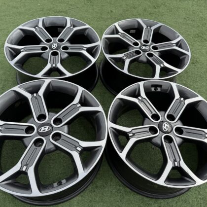 Hyundai ORGINALUS - 7,5J, ET45